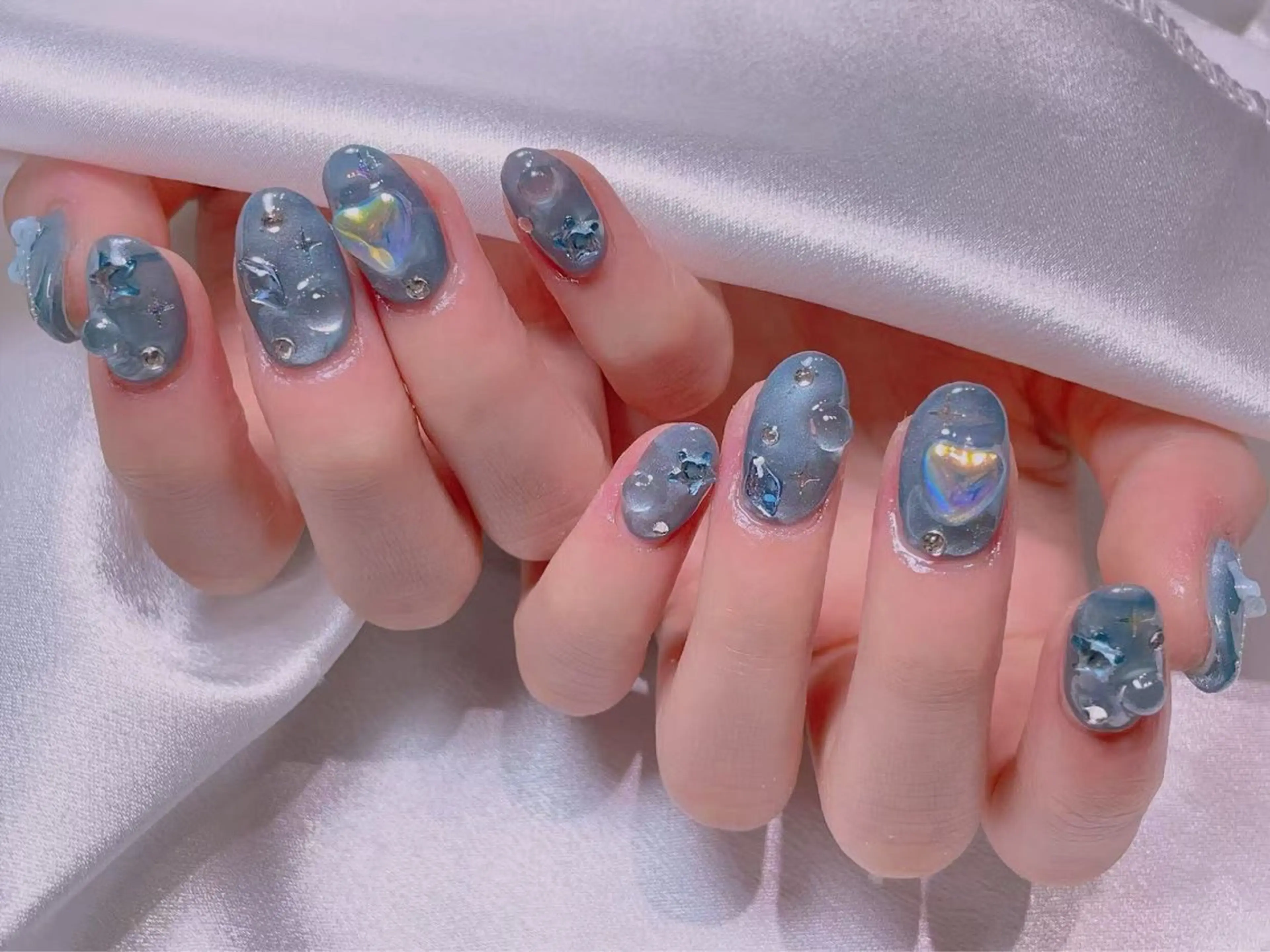 ネイル M2ネイルサロン【長さ出し&フィルイン導入店】所属・長さ出し専門店 RIRIのネイルデザイン