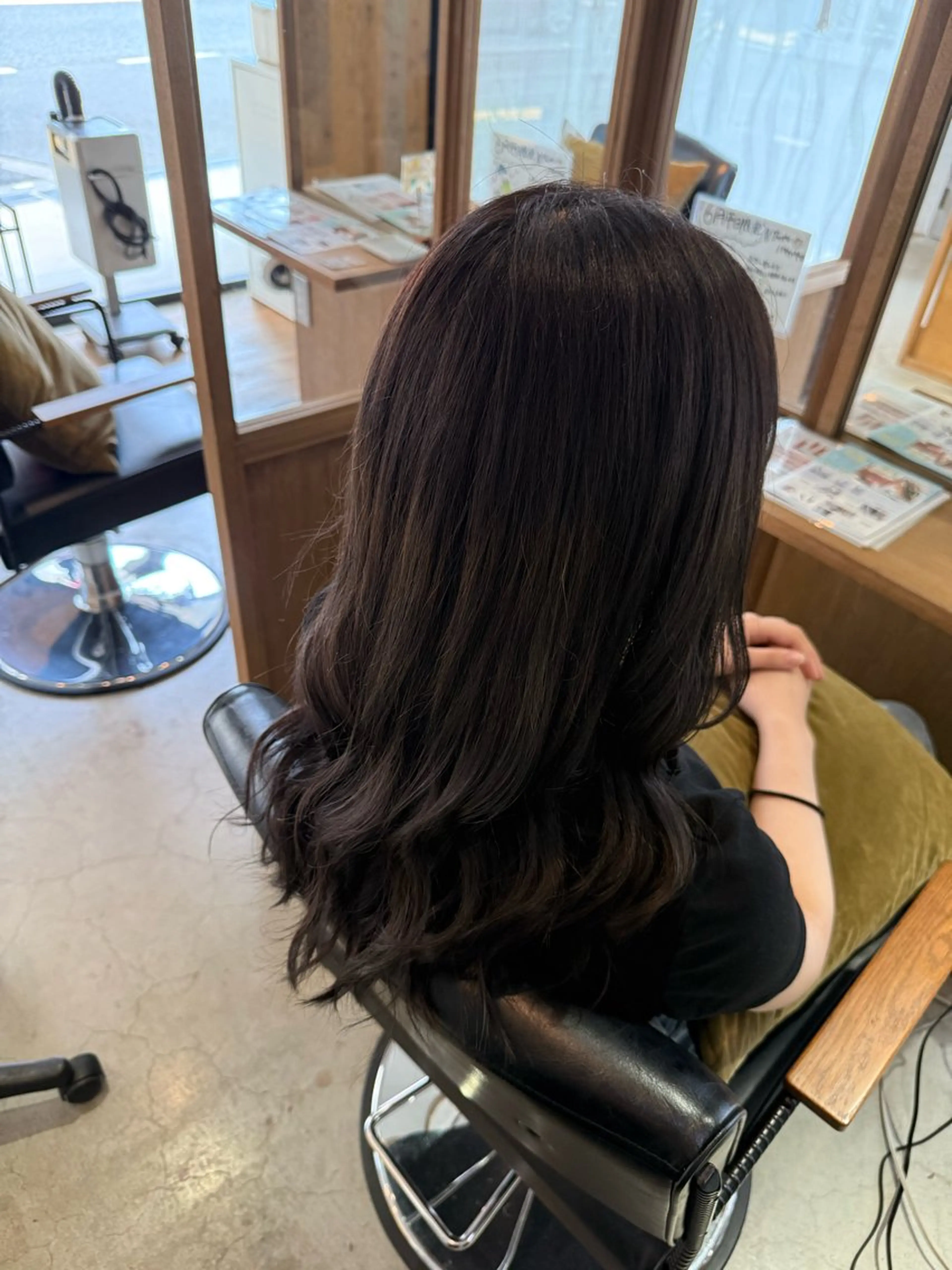 セミロング カラー ダークグレー ダークグレージュ グレージュ FERIA池田/ 大達咲月のヘアスタイル