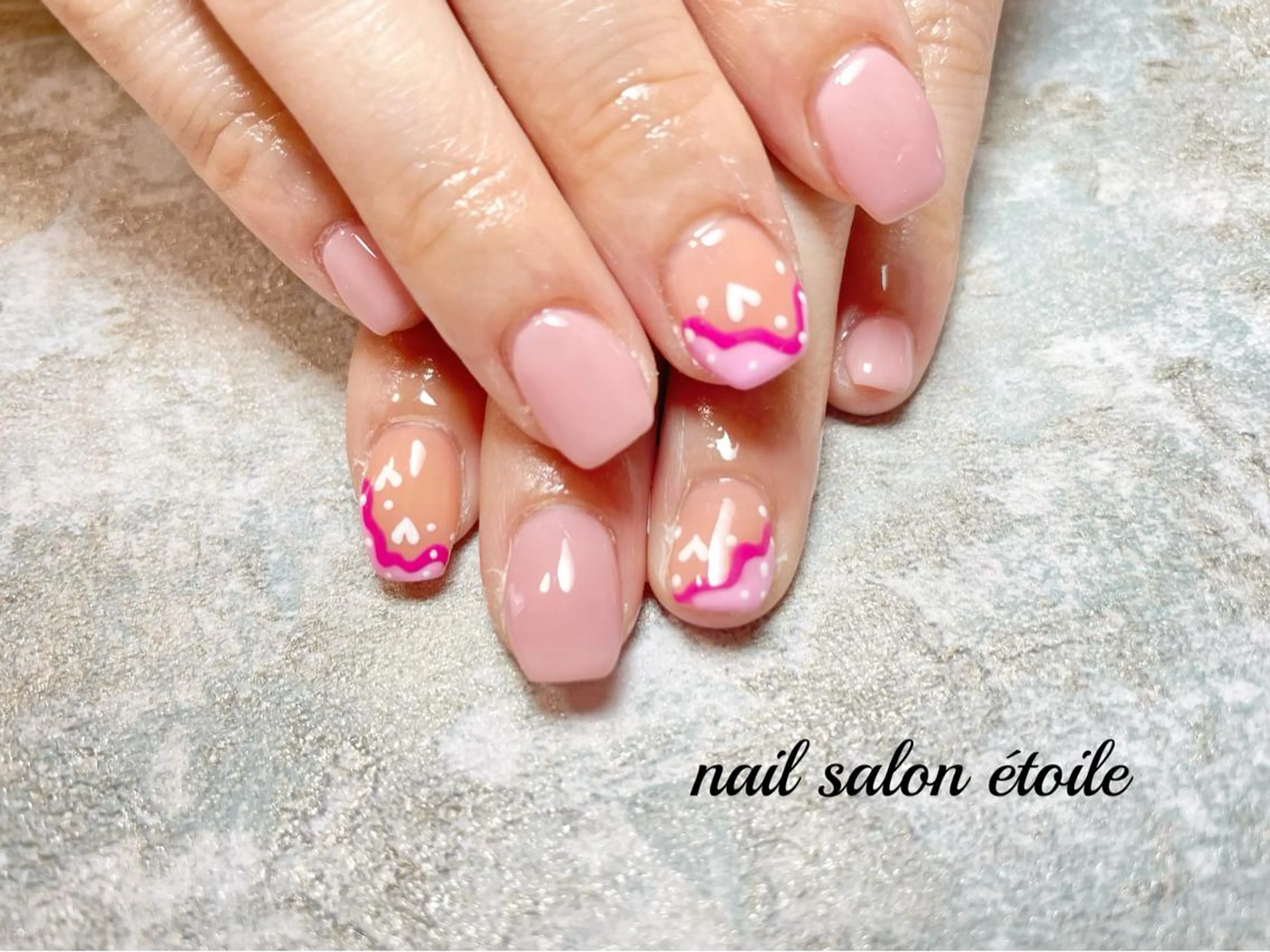 ネイル アートネイル ドット ジェルネイル ハート ピンク ハンドネイル nail salon étoileのネイルデザイン