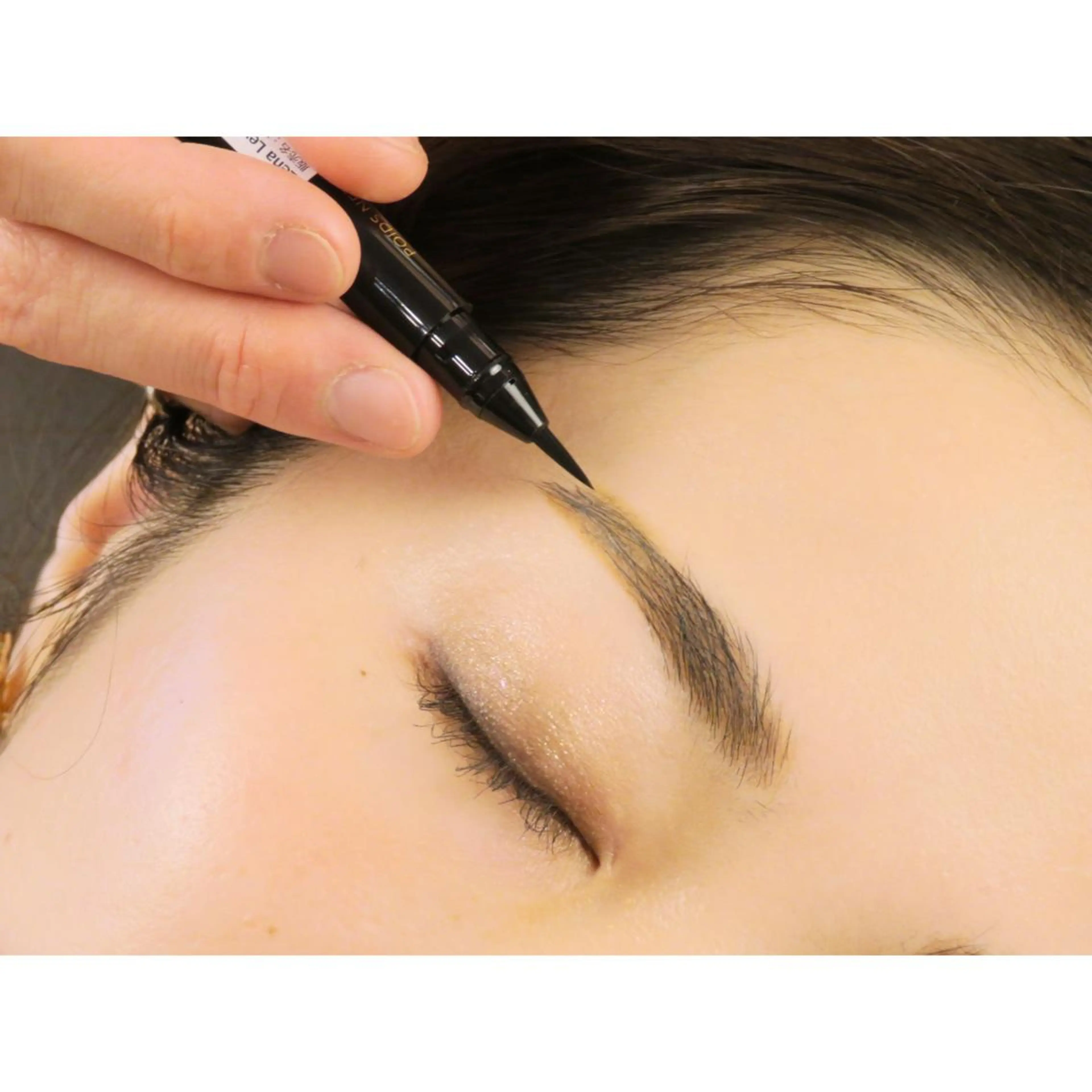 ☆6週間以内の来店☆美眉スタイリングの写真