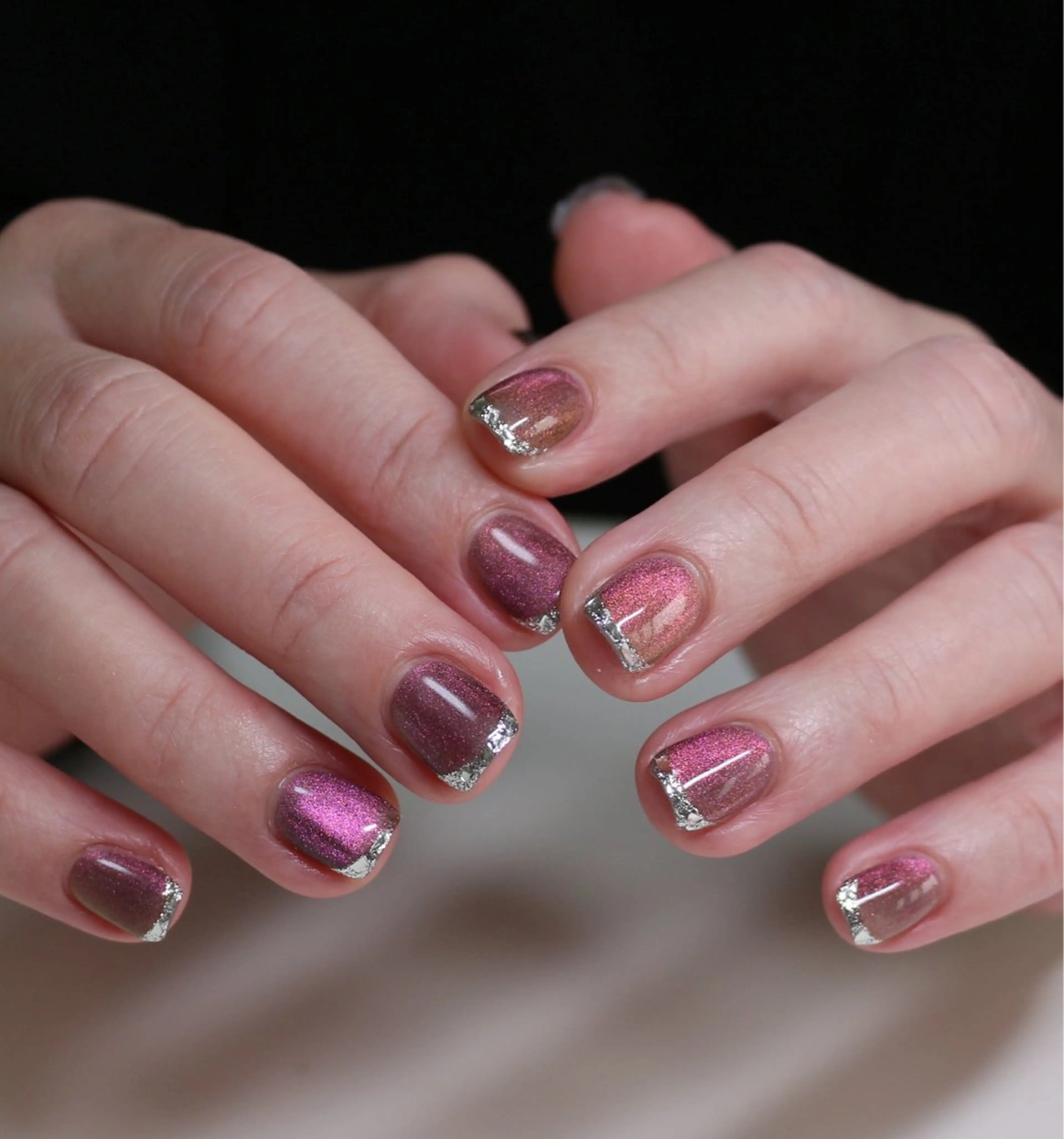 ネイル フレンチネイル マグネットネイル ミラーネイル パープル シルバー ハンドネイル Baku Nailsのネイルデザイン