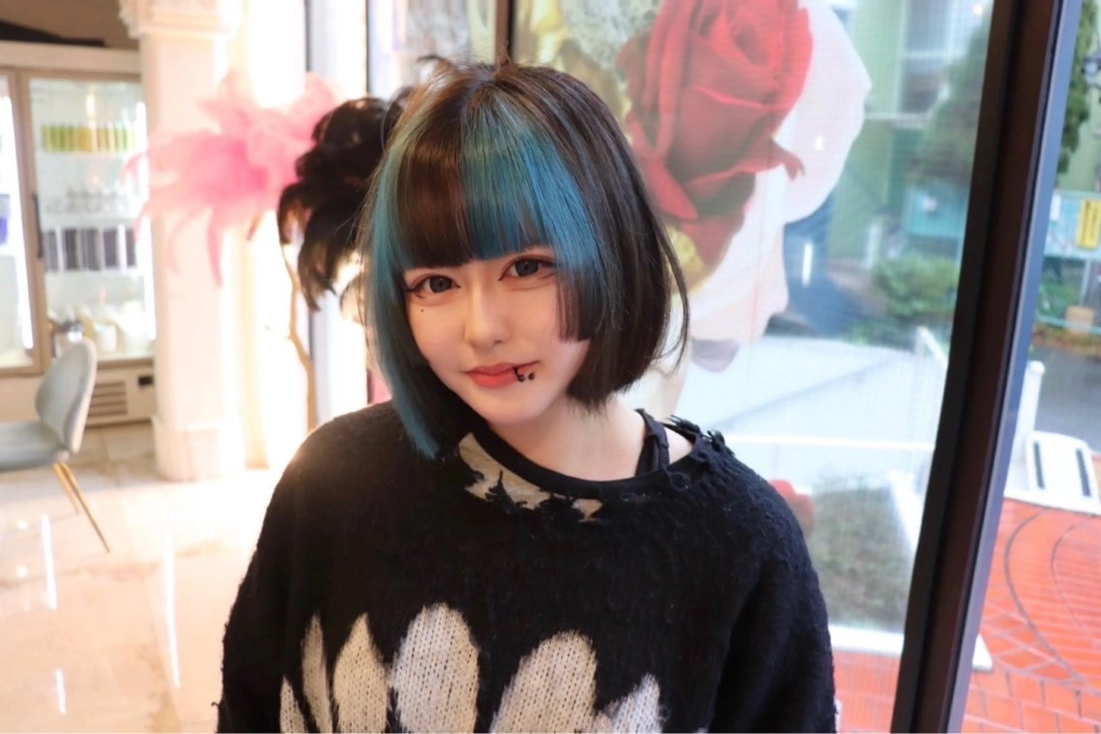 ミディアム SHIN レイヤー‪‪カットのヘアスタイル