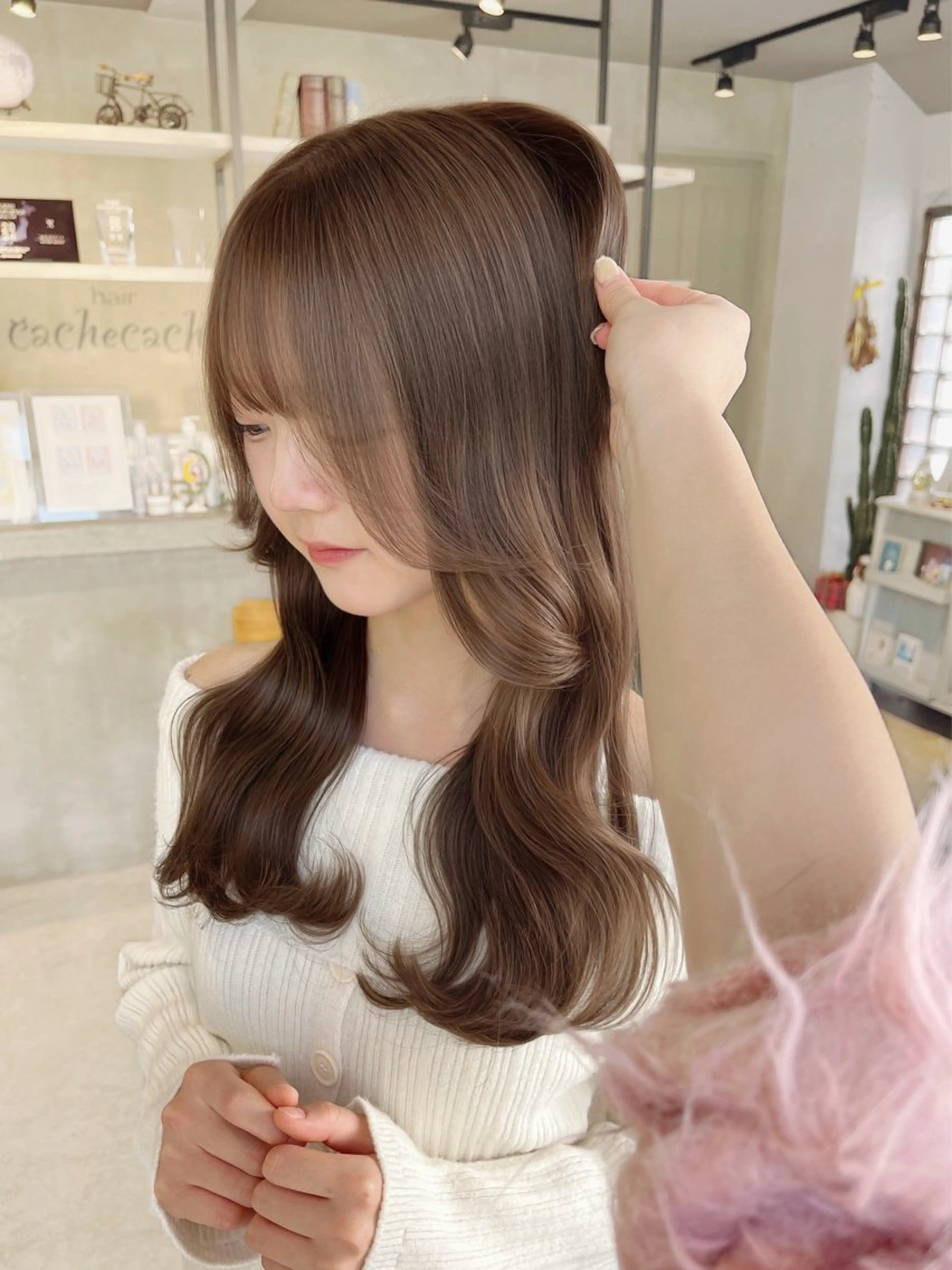 ロング cache cache  omotesando所属・🎀無料カットモデル 🪞5cm以上いちかのヘアスタイル
