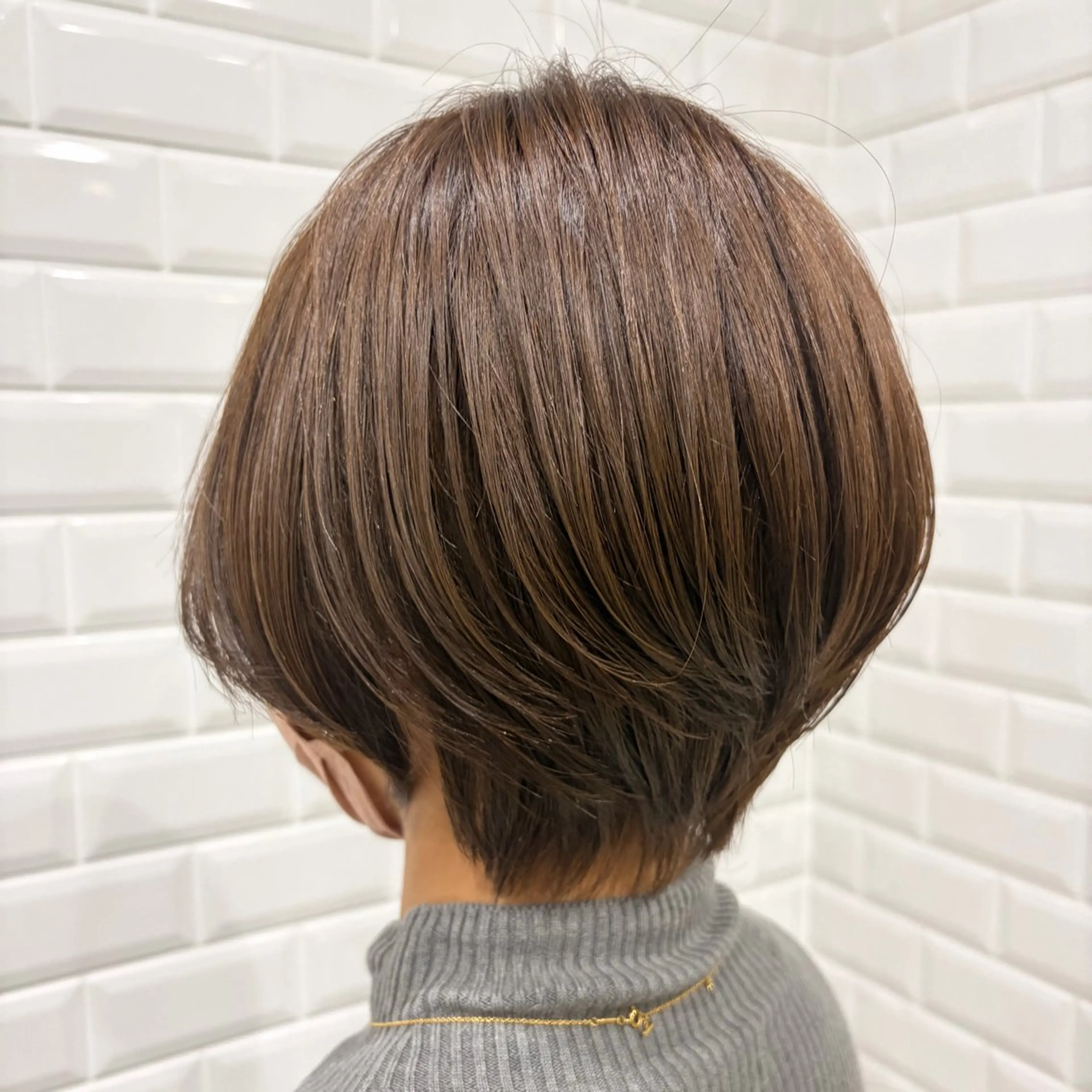 ショート カラー APPiiS所属・オノデラ ハヅキのヘアスタイル