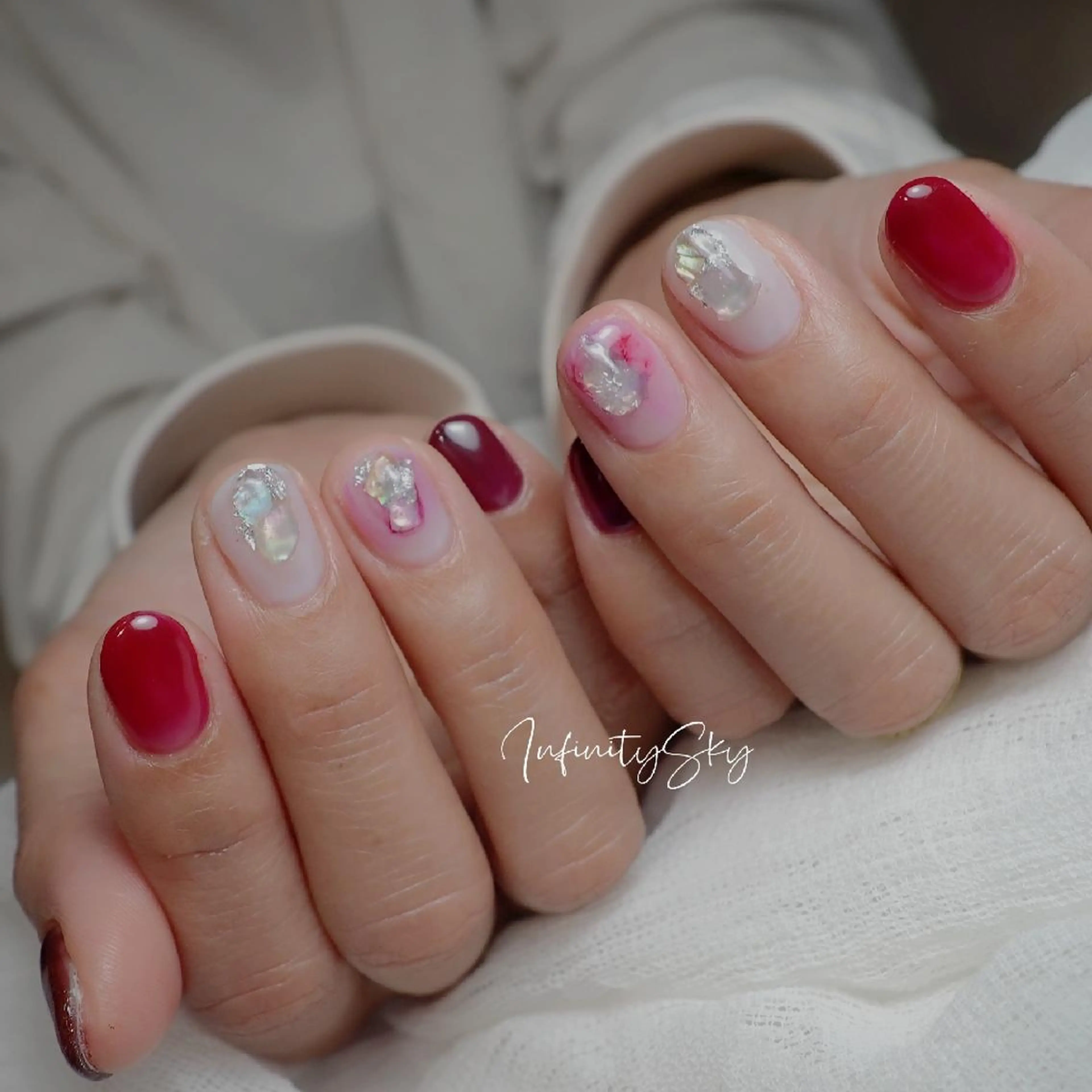 ネイル ハンドネイル infinity skyのネイルデザイン