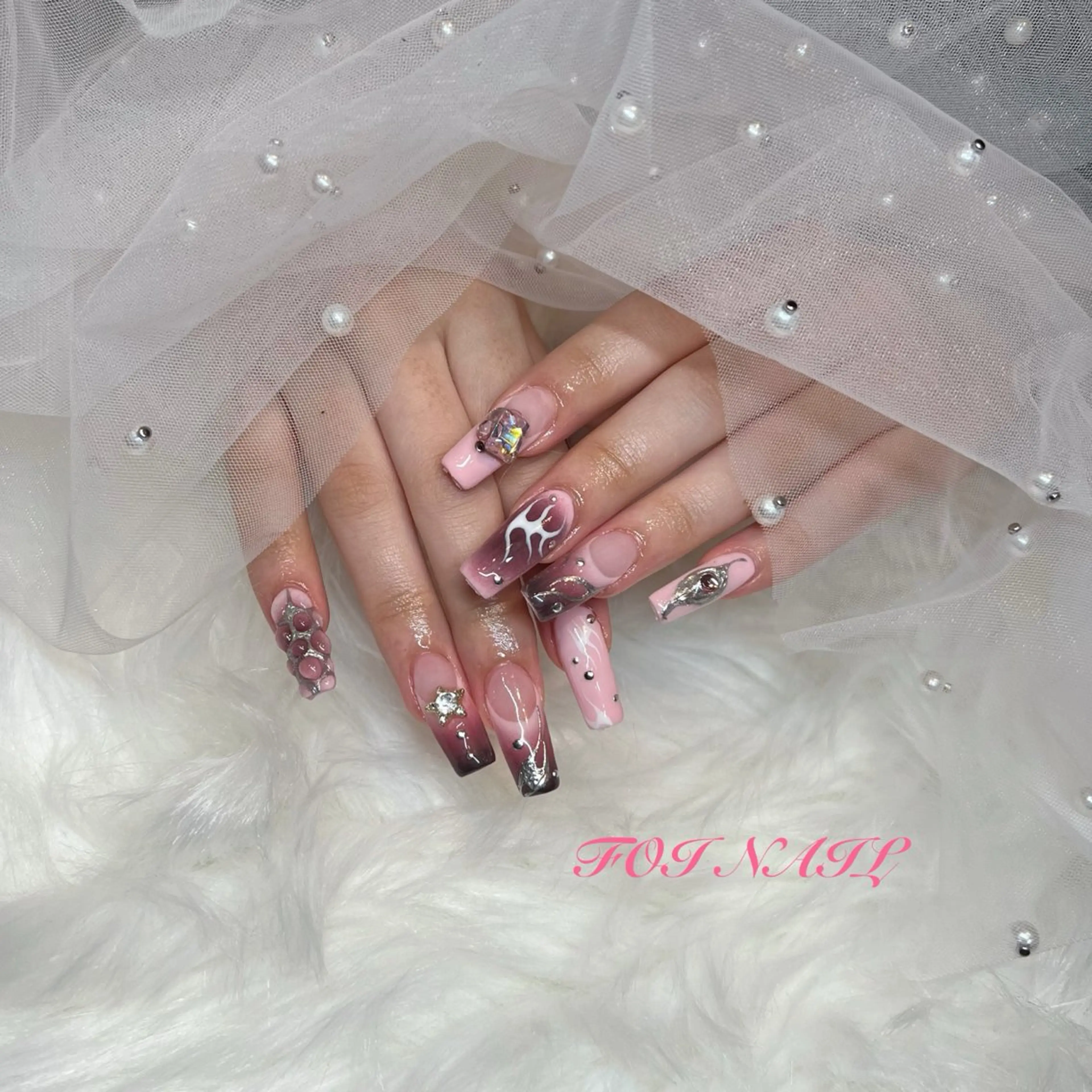 ネイル FOI NAILのネイルデザイン