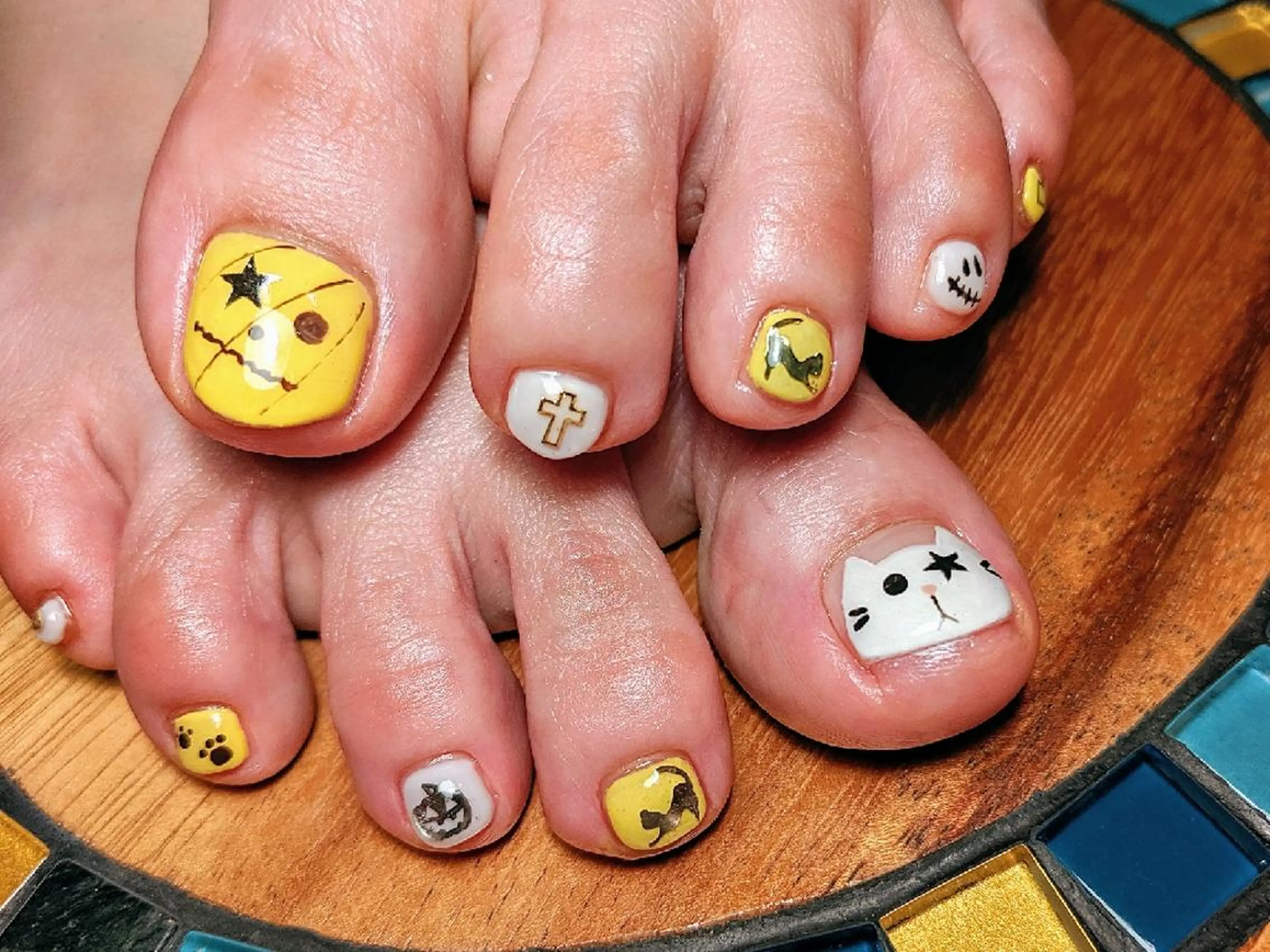 ネイル ｱｲﾗｯｼｭ ﾈｲﾙ ｻﾛﾝ つけるのマツエク・マツパデザイン