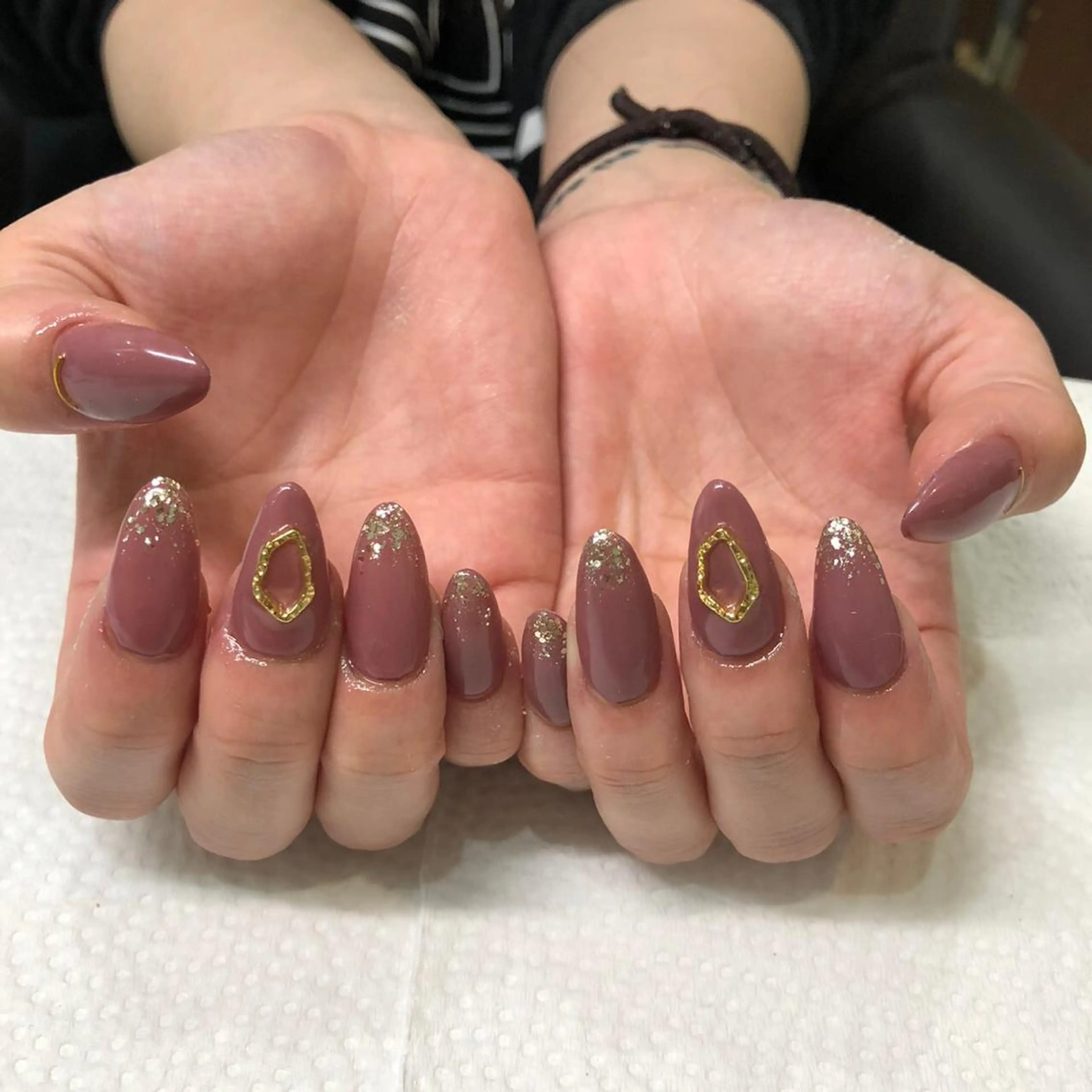 ミディアム ネイル 《LB》ラブリエ Nail&eyeのマツエク・マツパデザイン