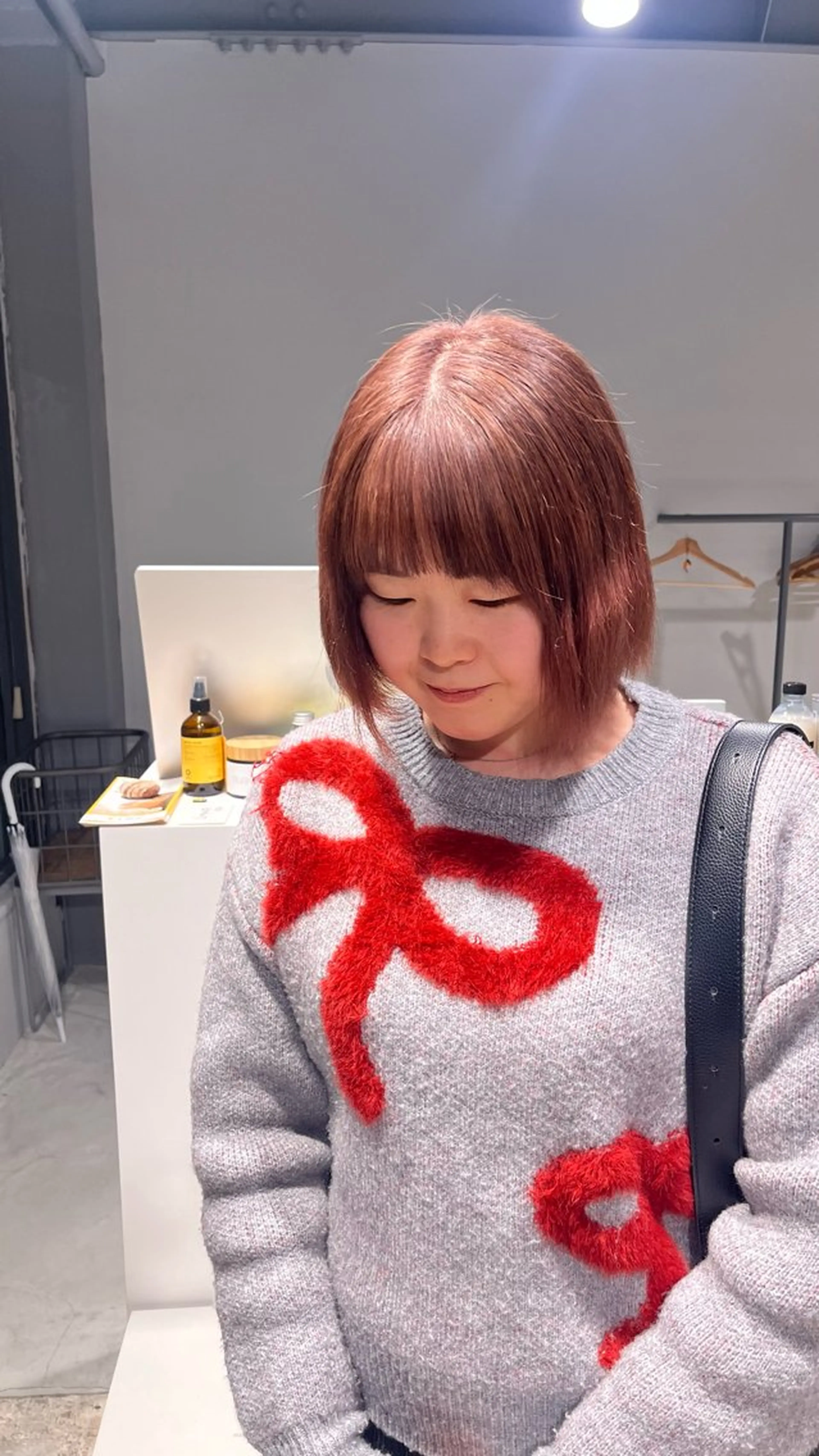 ショート カラー ヘアカラー one momokaのヘアスタイル