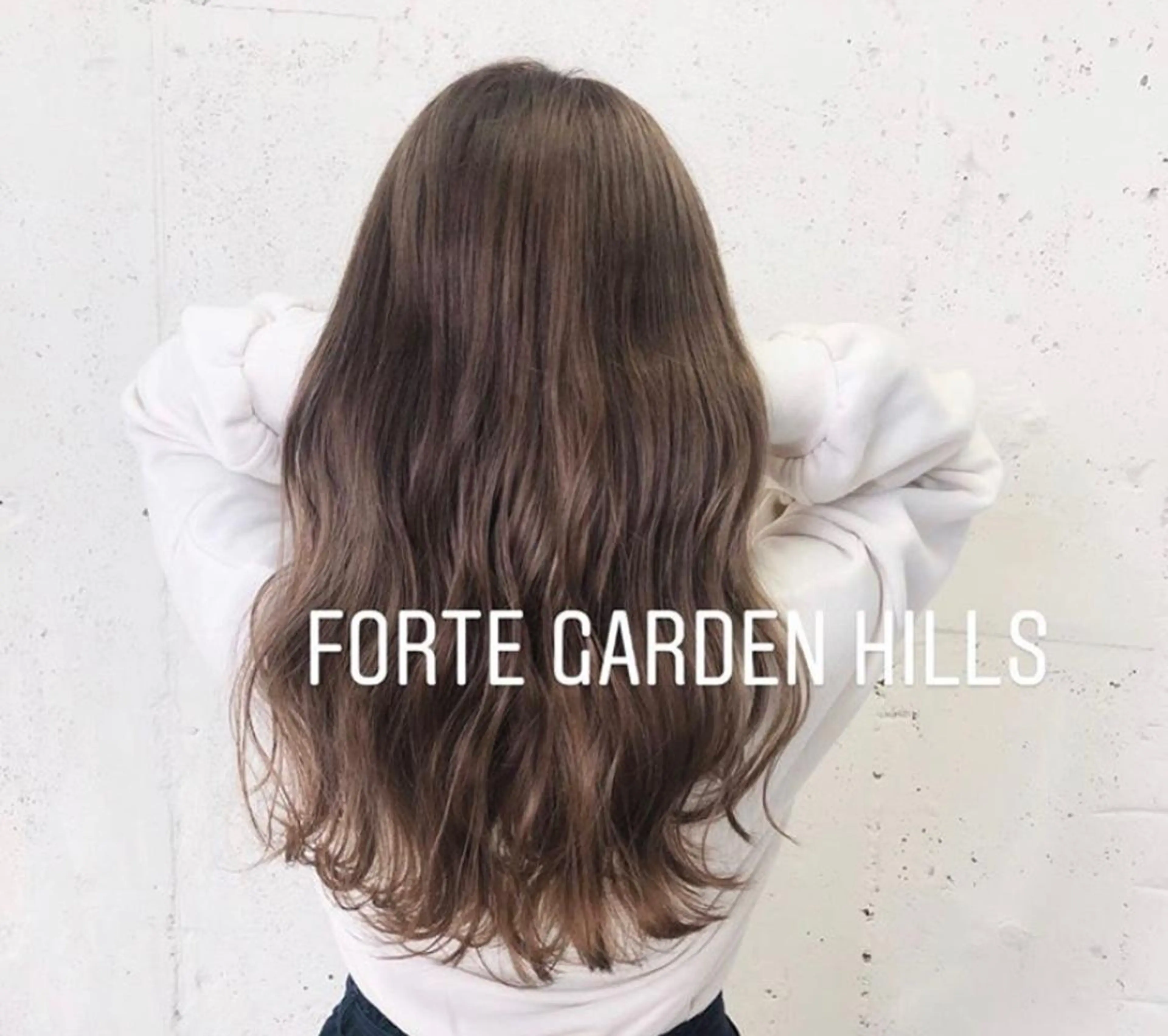 ロング 🦋ミルクティーベー ジュ🦋mayukiのヘアスタイル