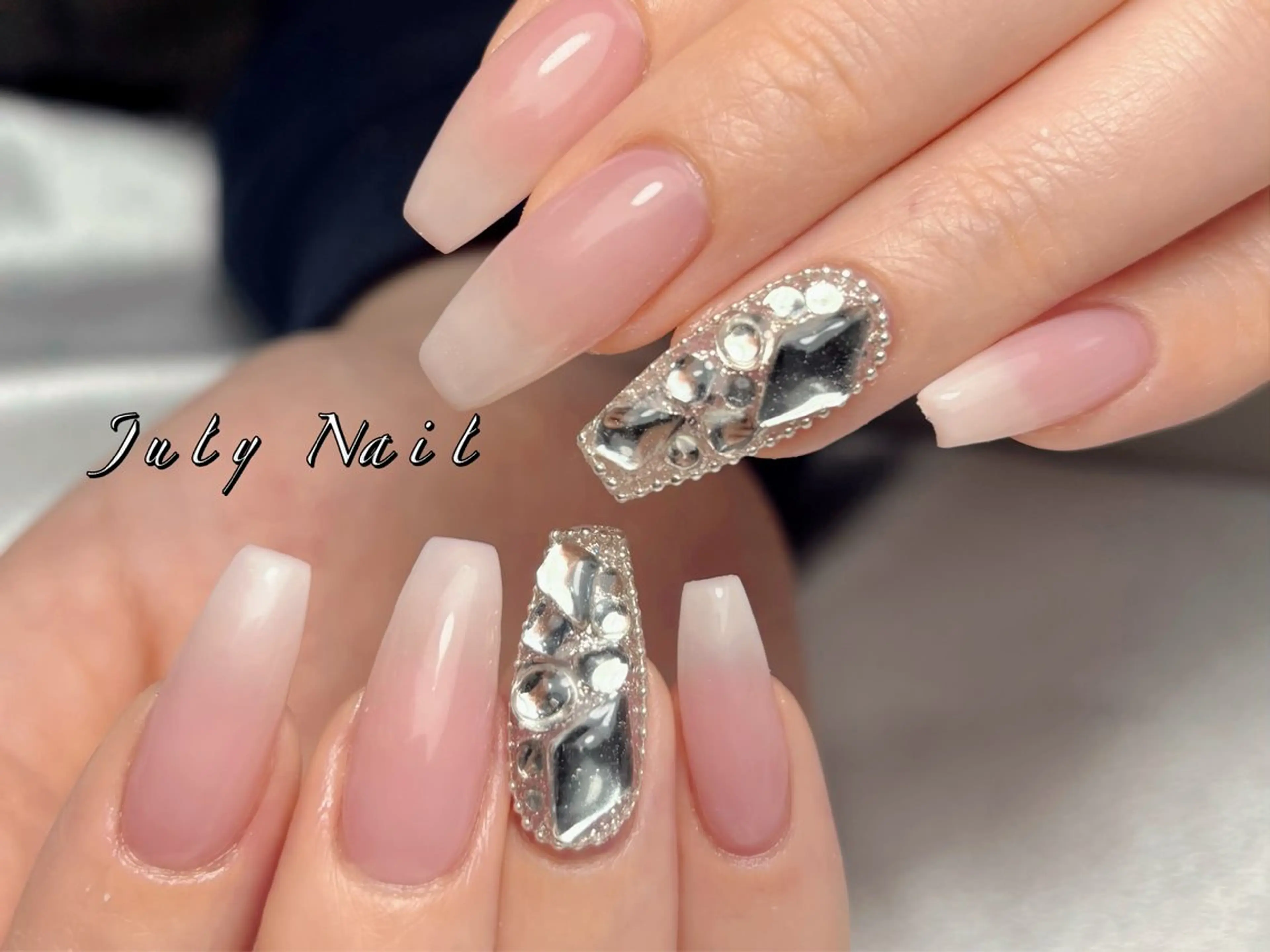 ネイル July Nail 新横浜駅のネイルデザイン