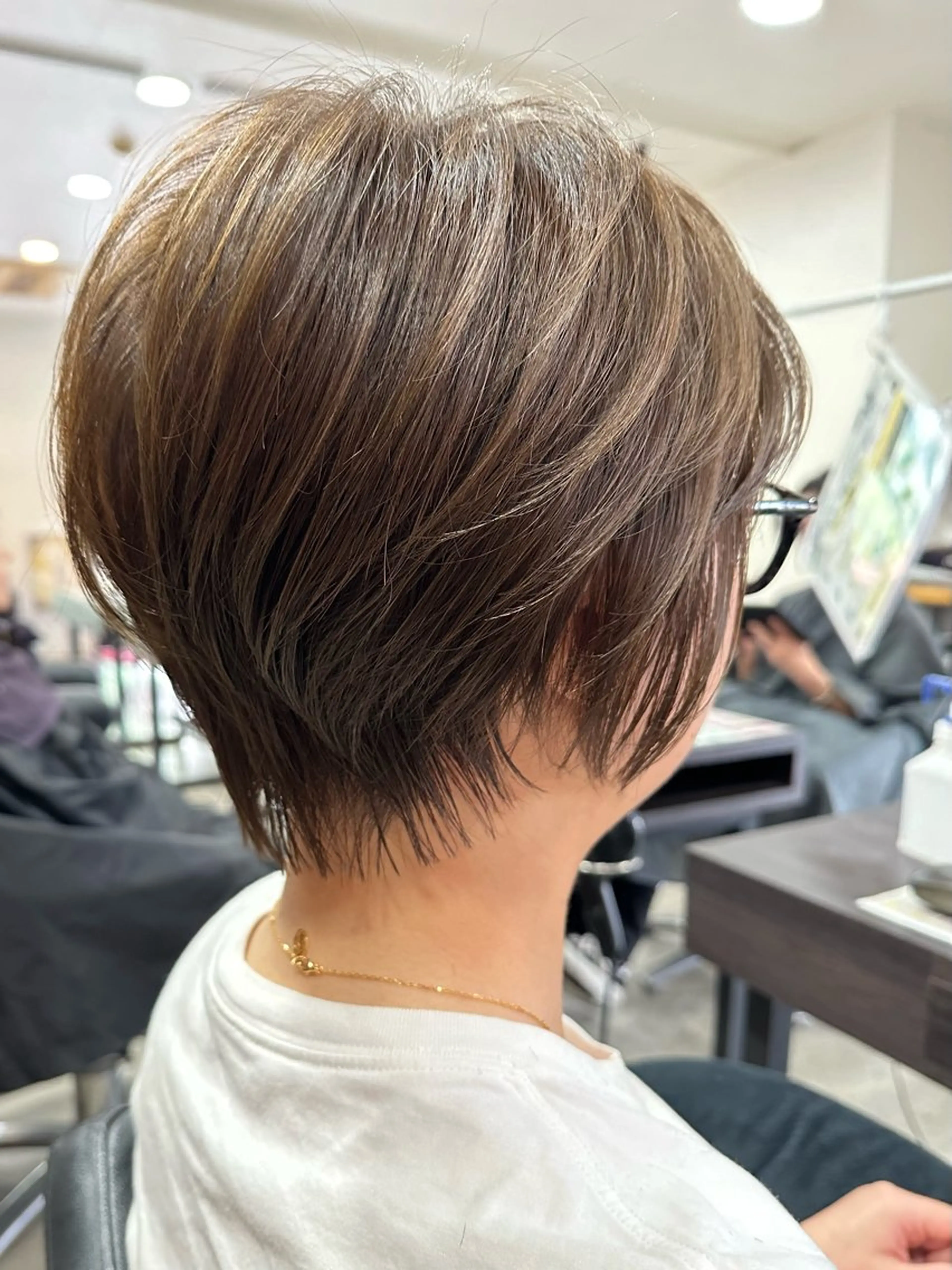 ショート 服部 楓のヘアスタイル