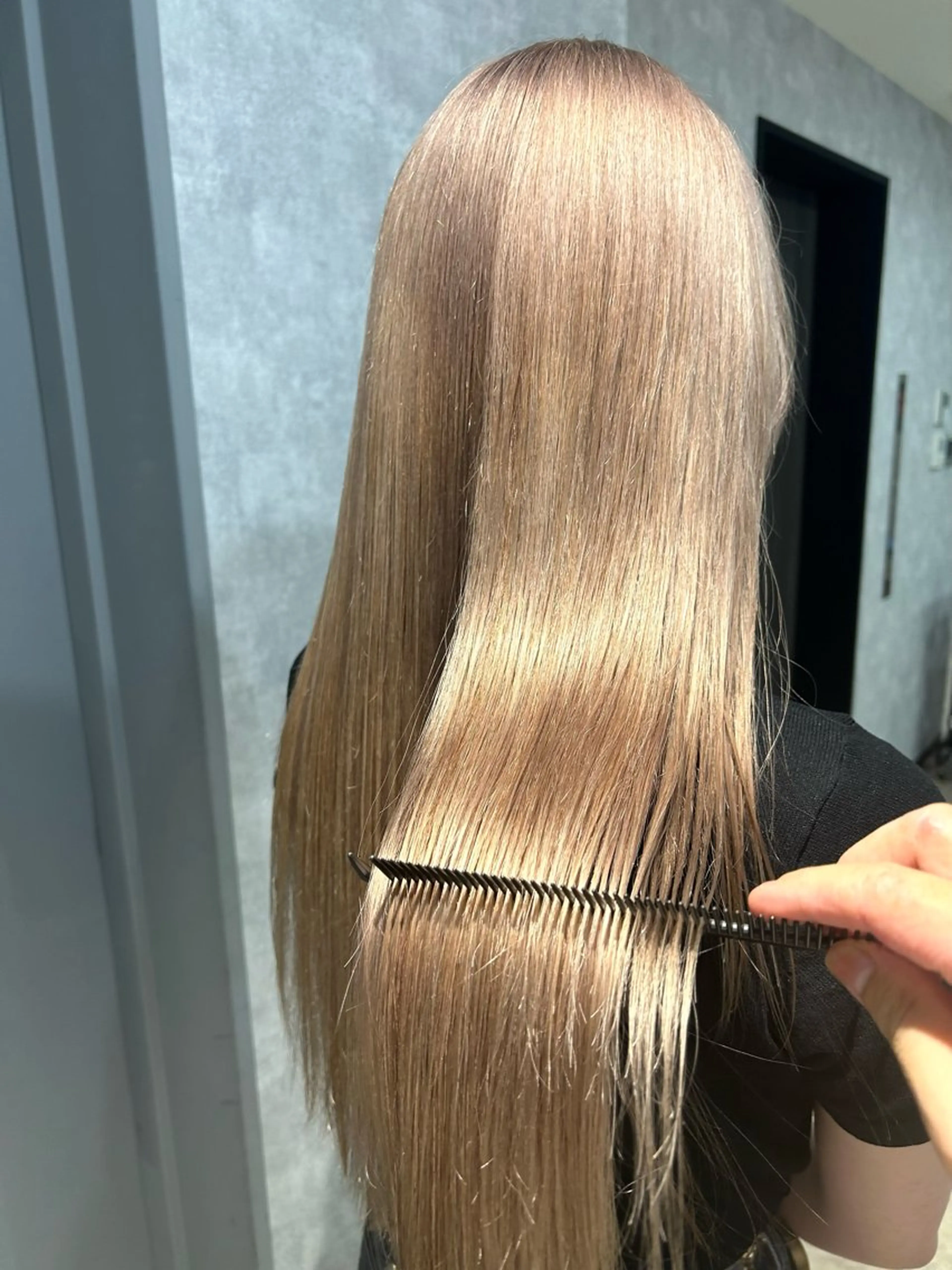 ロング カラー 最新ケアカラー 髪質改善YUTOのヘアスタイル