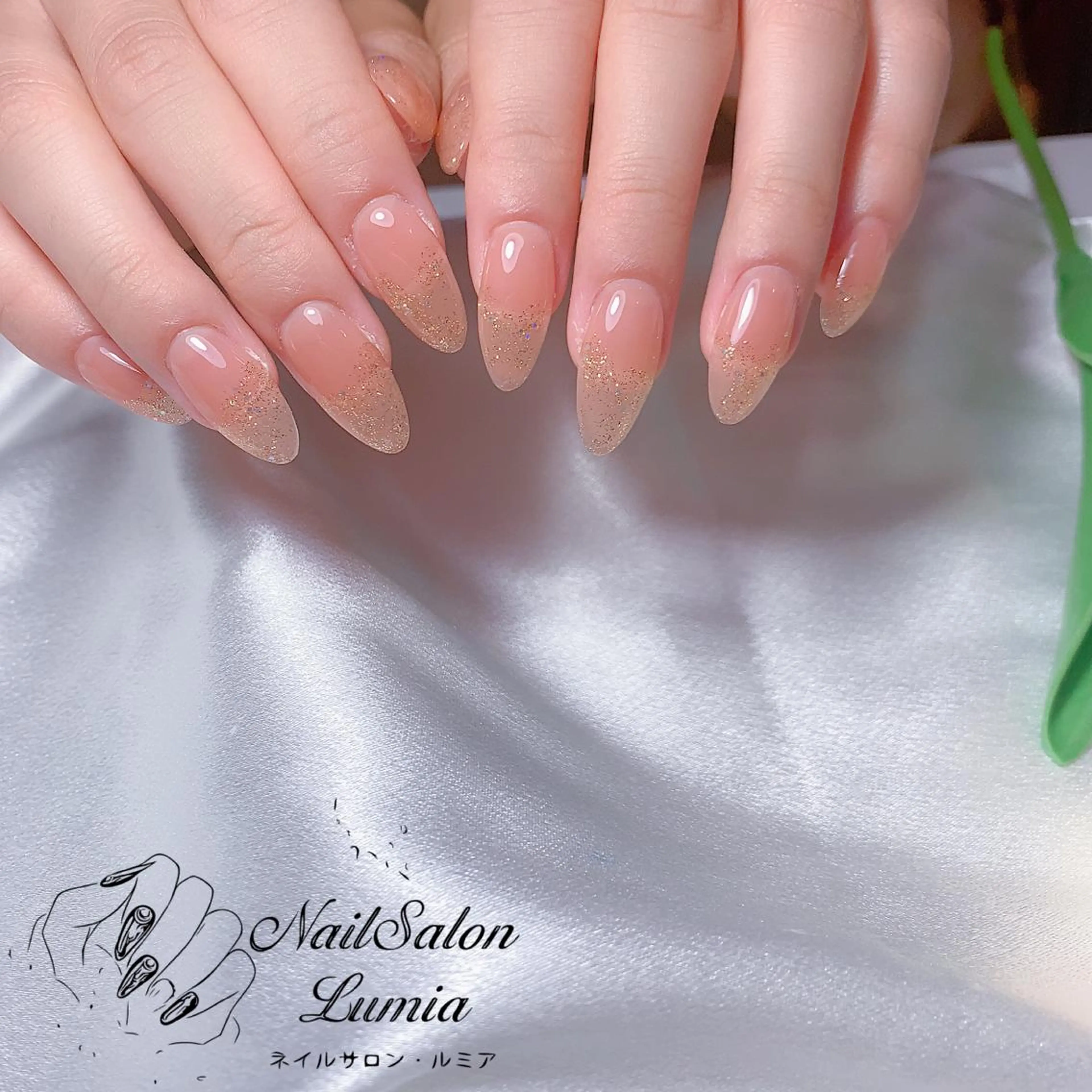 ネイル ラメ(グリッター) ハンドネイル ネイルサロン ルミア Lumia 店長のネイルデザイン