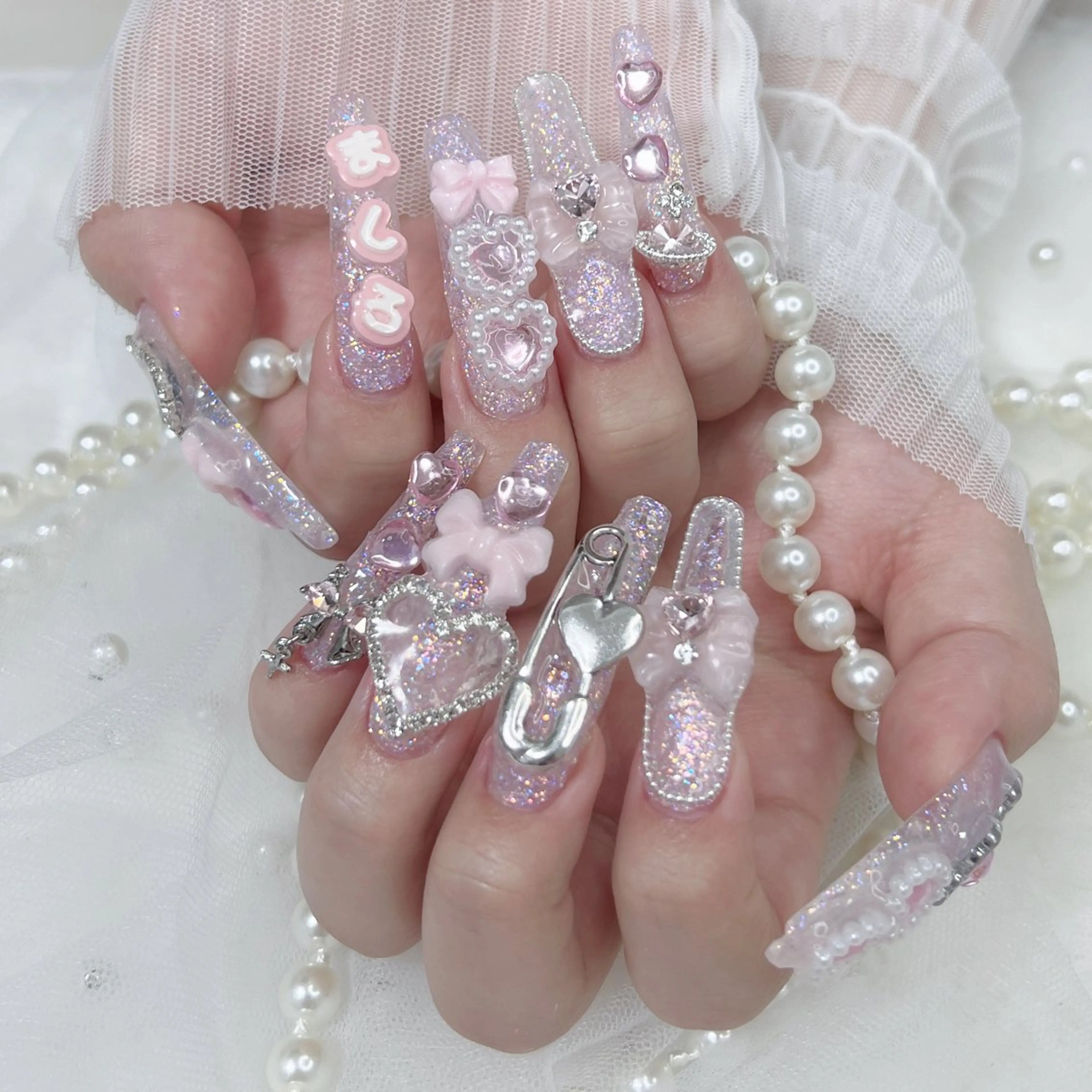 ネイル ハンドネイル 𝐑𝐢𝐦𝐮𝐚 𝐍𝐚𝐢𝐥のネイルデザイン