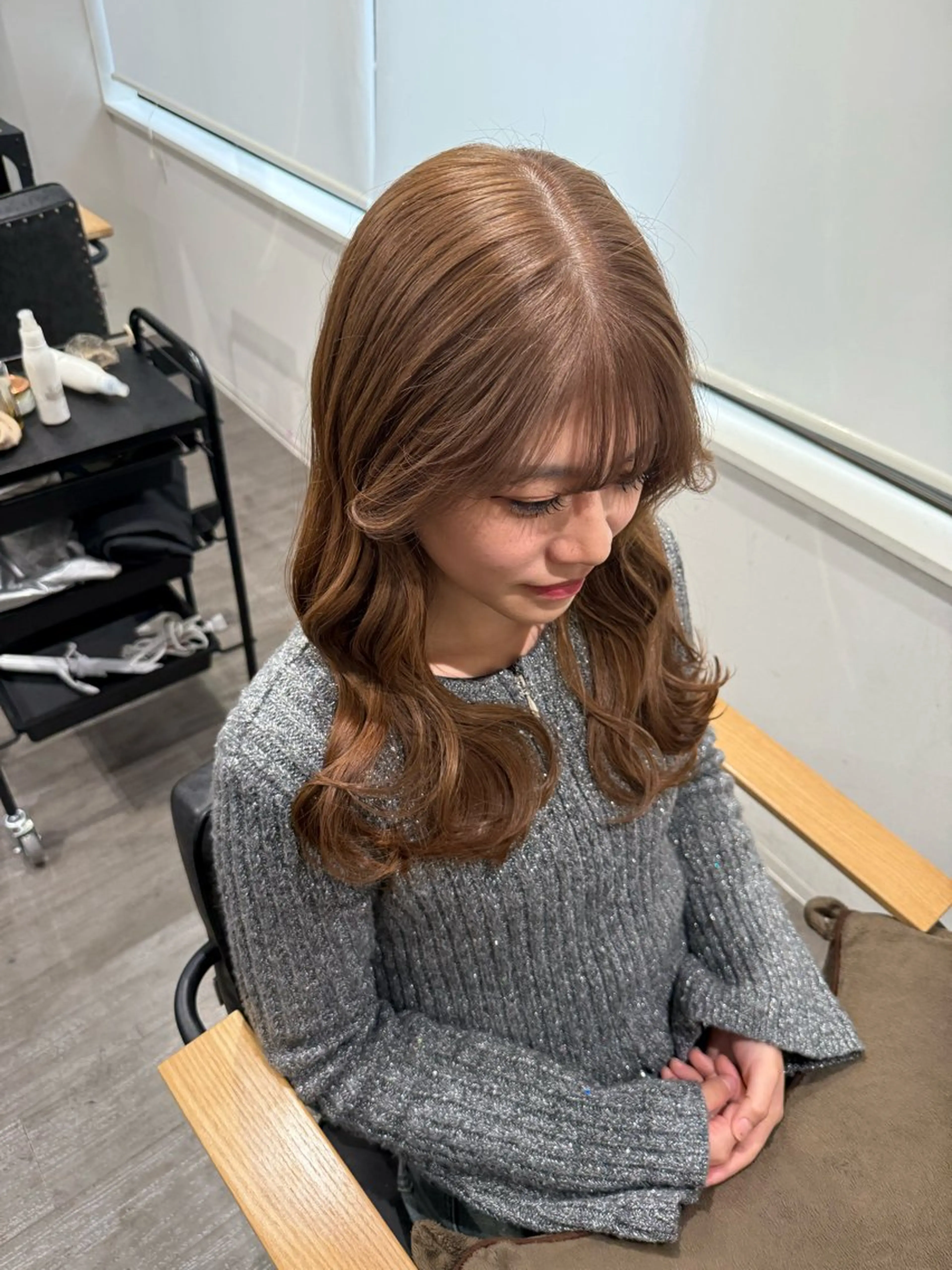 セミロング カラー ベージュカラー ブリーチ ヘアカラー トリートメント 艶髪レイヤー上田 紗也🇰🇷💗のヘアスタイル