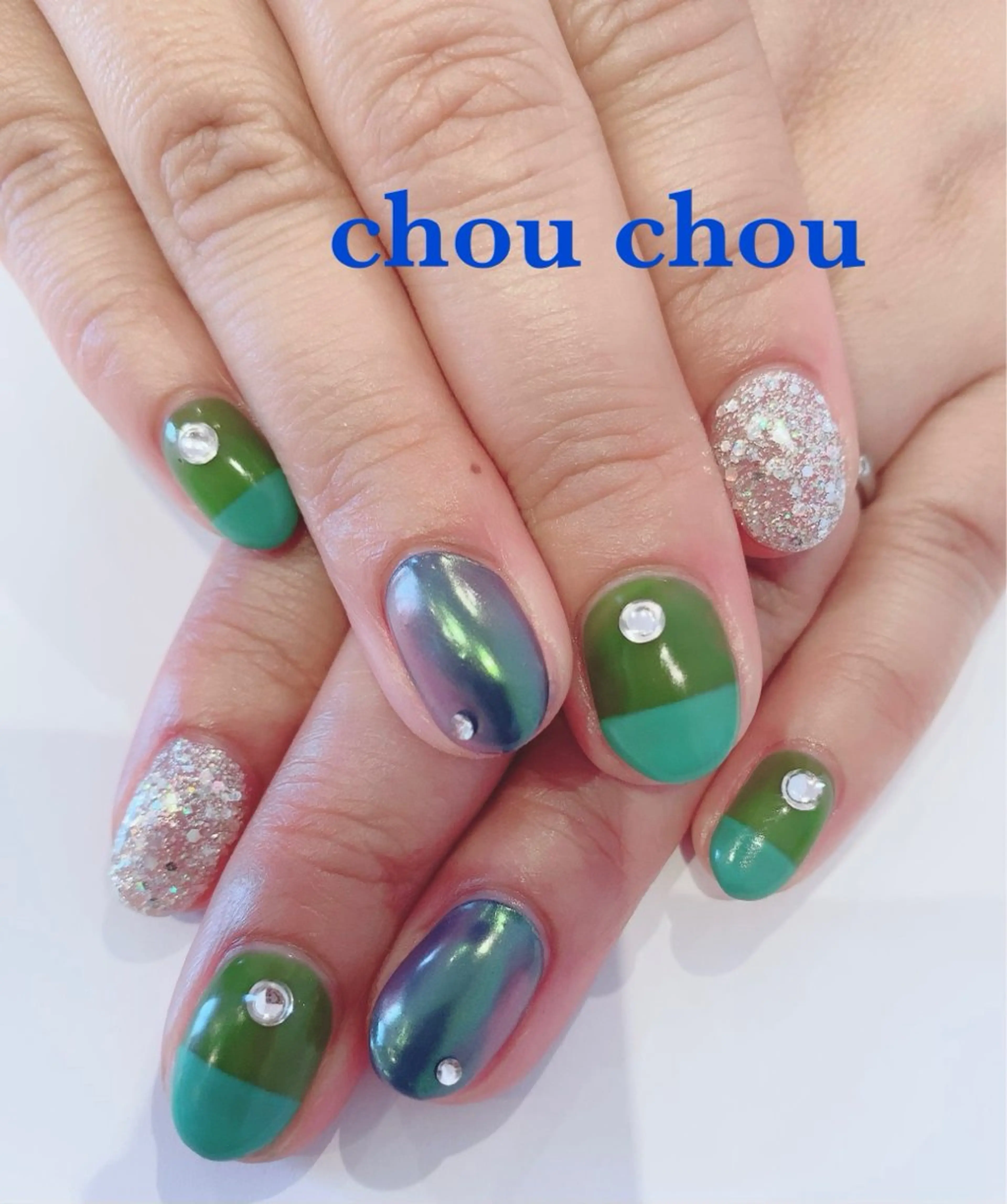 ネイル ネイルサロン chouchouのネイルデザイン
