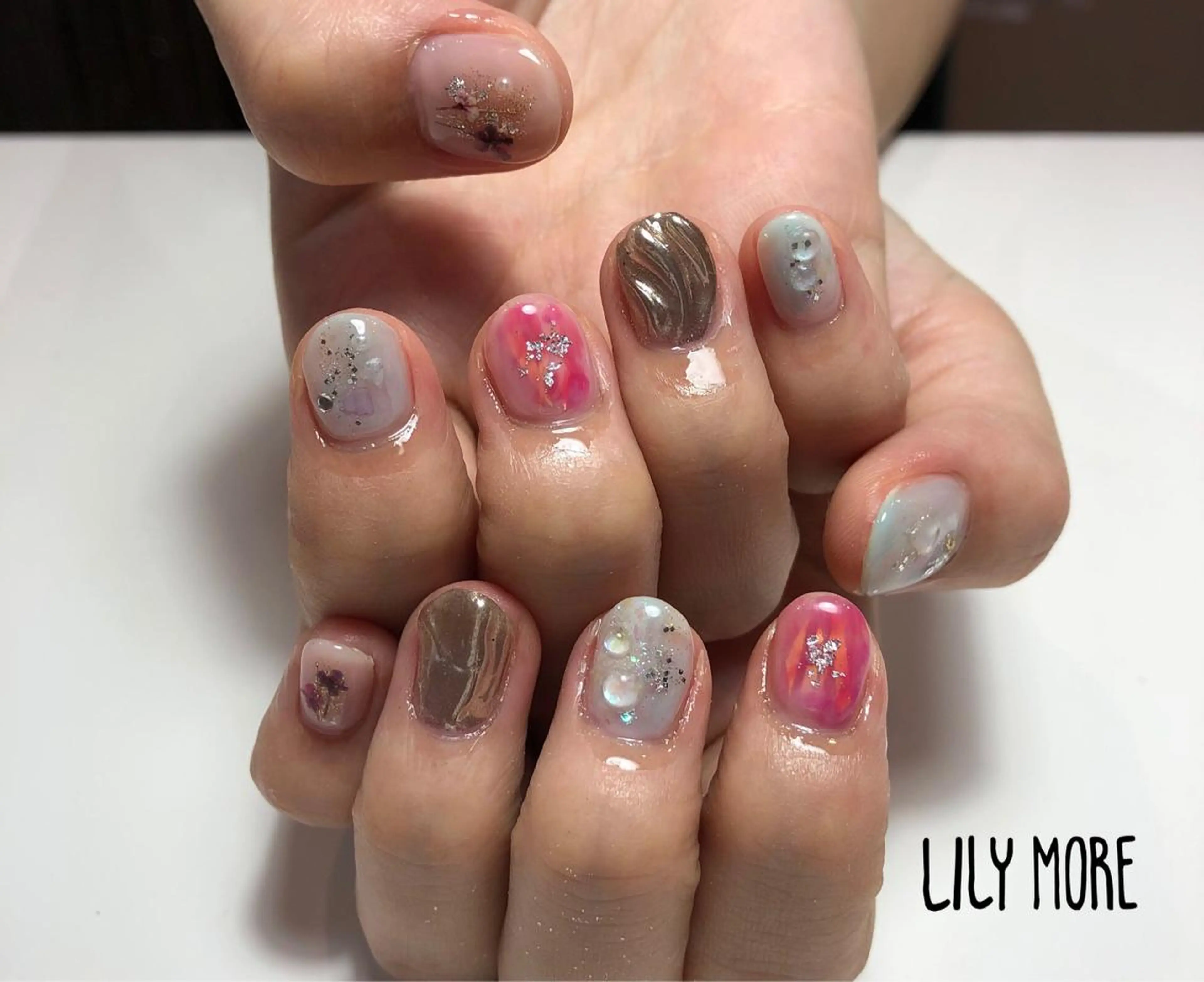 ネイル ニュアンスネイル Lily closetのネイルデザイン