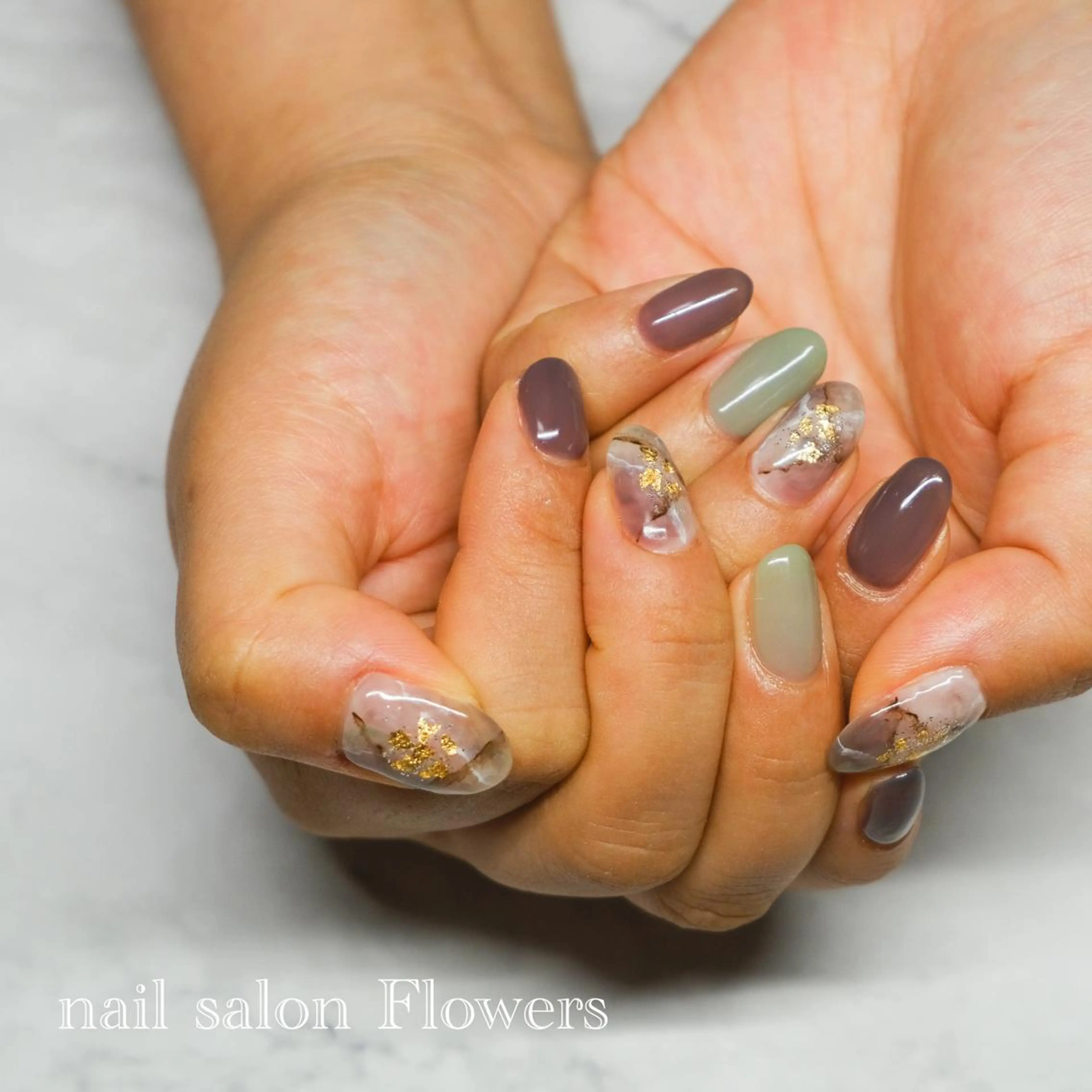 ネイル Flowers Tomomiのネイルデザイン