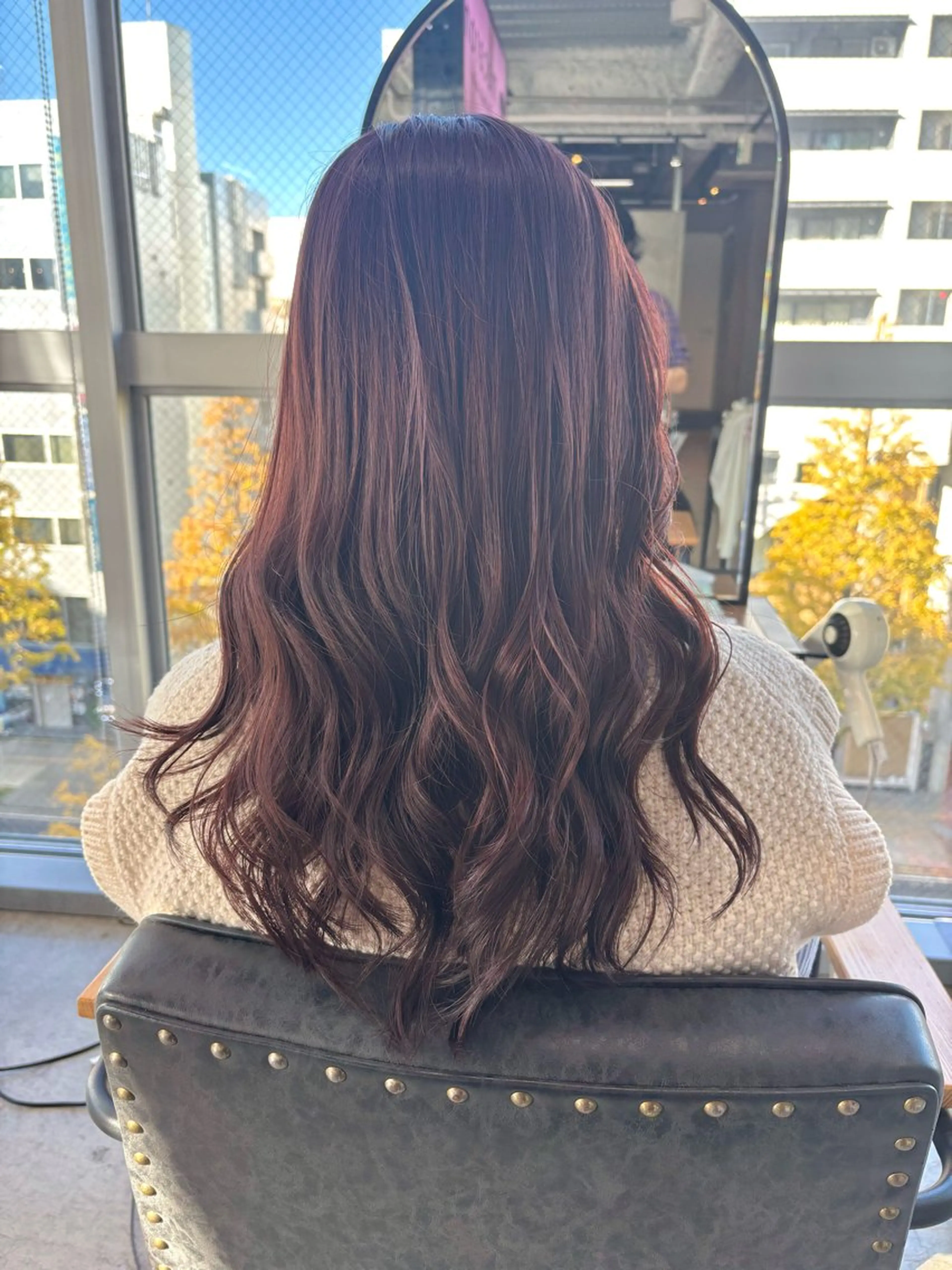 ロング カット ヘアカラー トリートメント 伊藤 優花のヘアスタイル