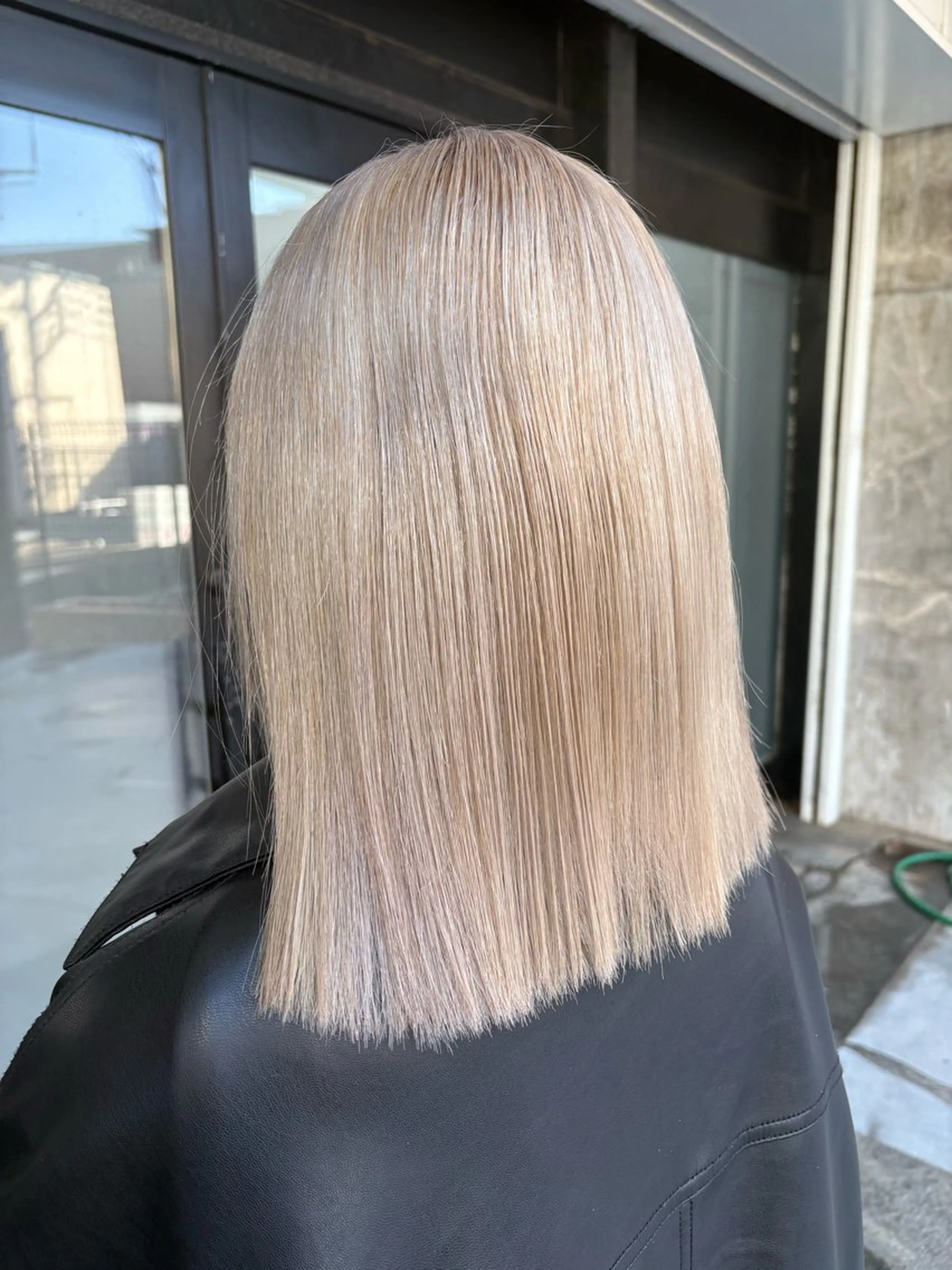 セミロング カラー パーマ カット ヘアカラー トリートメント ハイトーン/韓国風/ 艶髪/吉祥寺のヘアスタイル