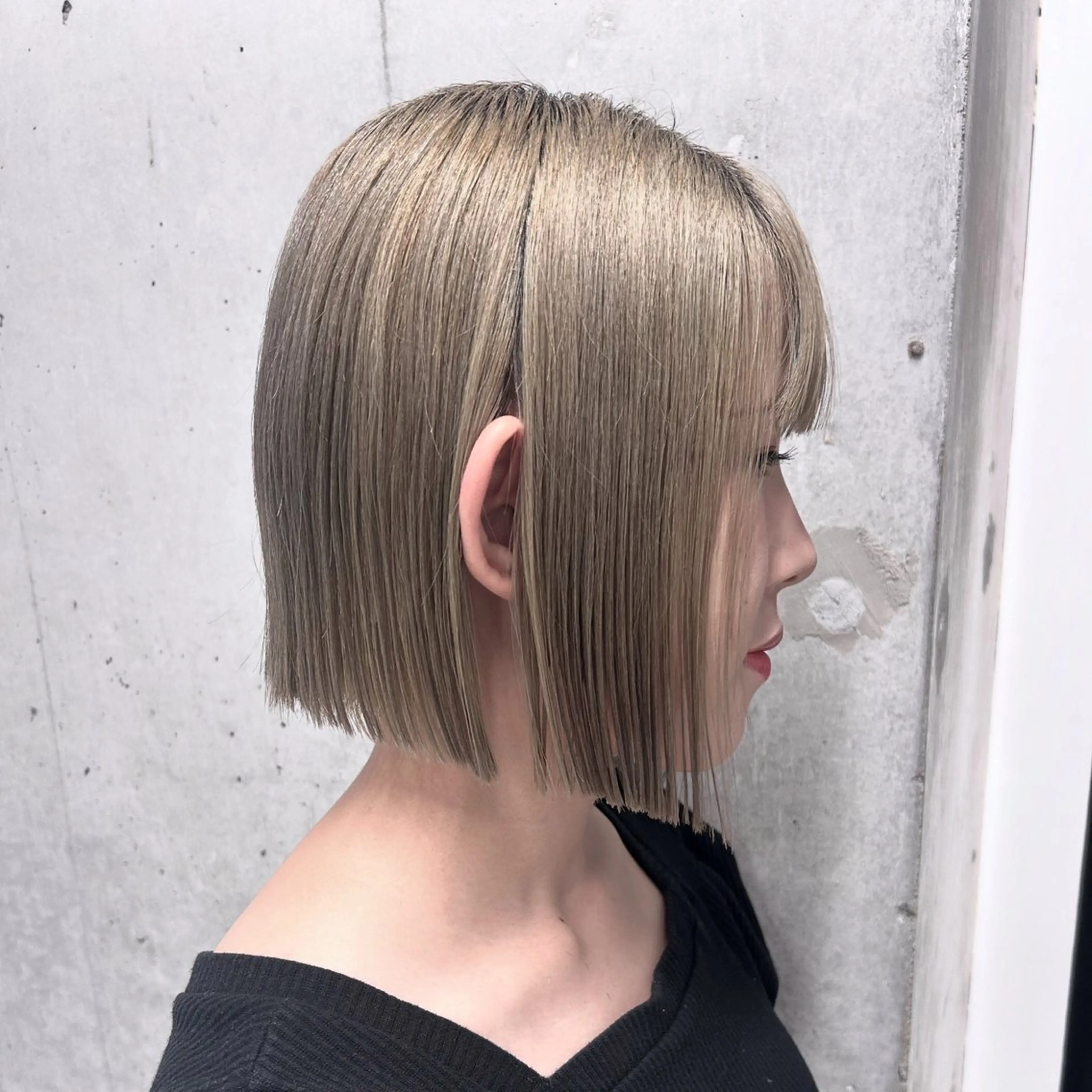 ミディアム 切りっぱなしボブ ボブレイヤー ボブ レイヤーカット 外ハネヘア shizuna/天神 /メンズ/ボブのヘアスタイル