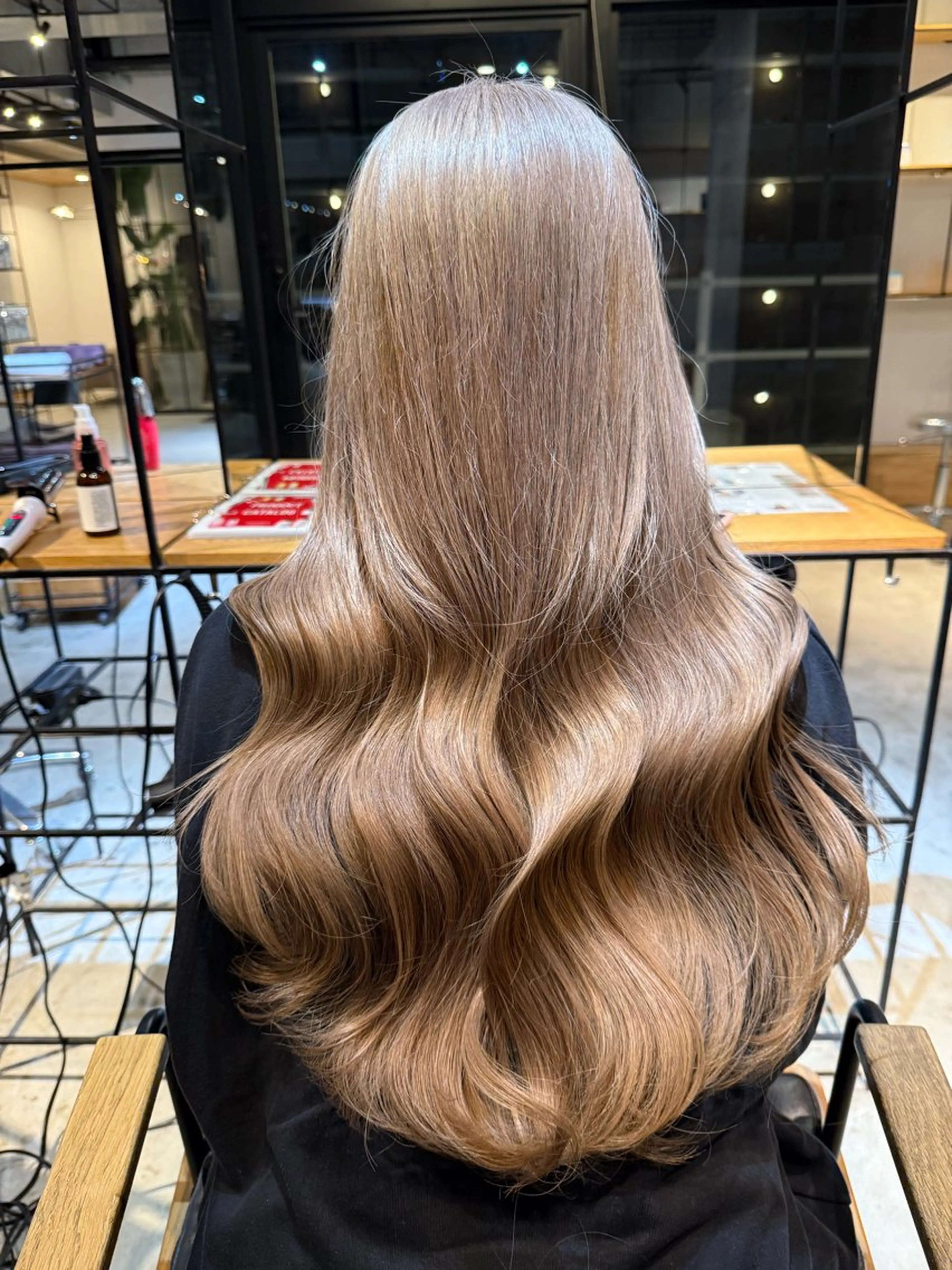 セミロング ヘアカラー トリートメント ベージュカラー🕊️ 新潟駅/谷口大海のヘアスタイル