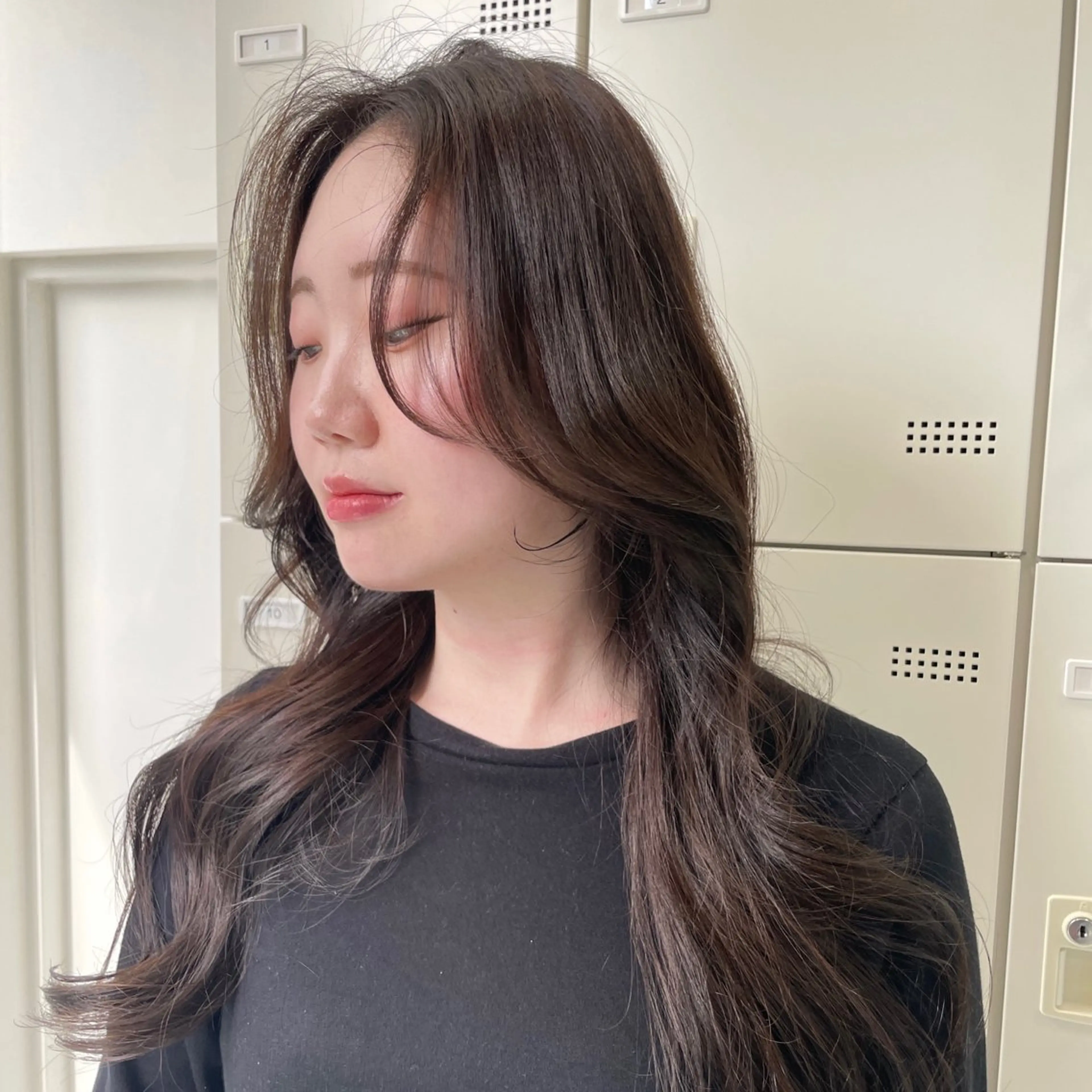 ロング ヘアカラー MOE 福岡韓国ヘア✧︎のヘアスタイル