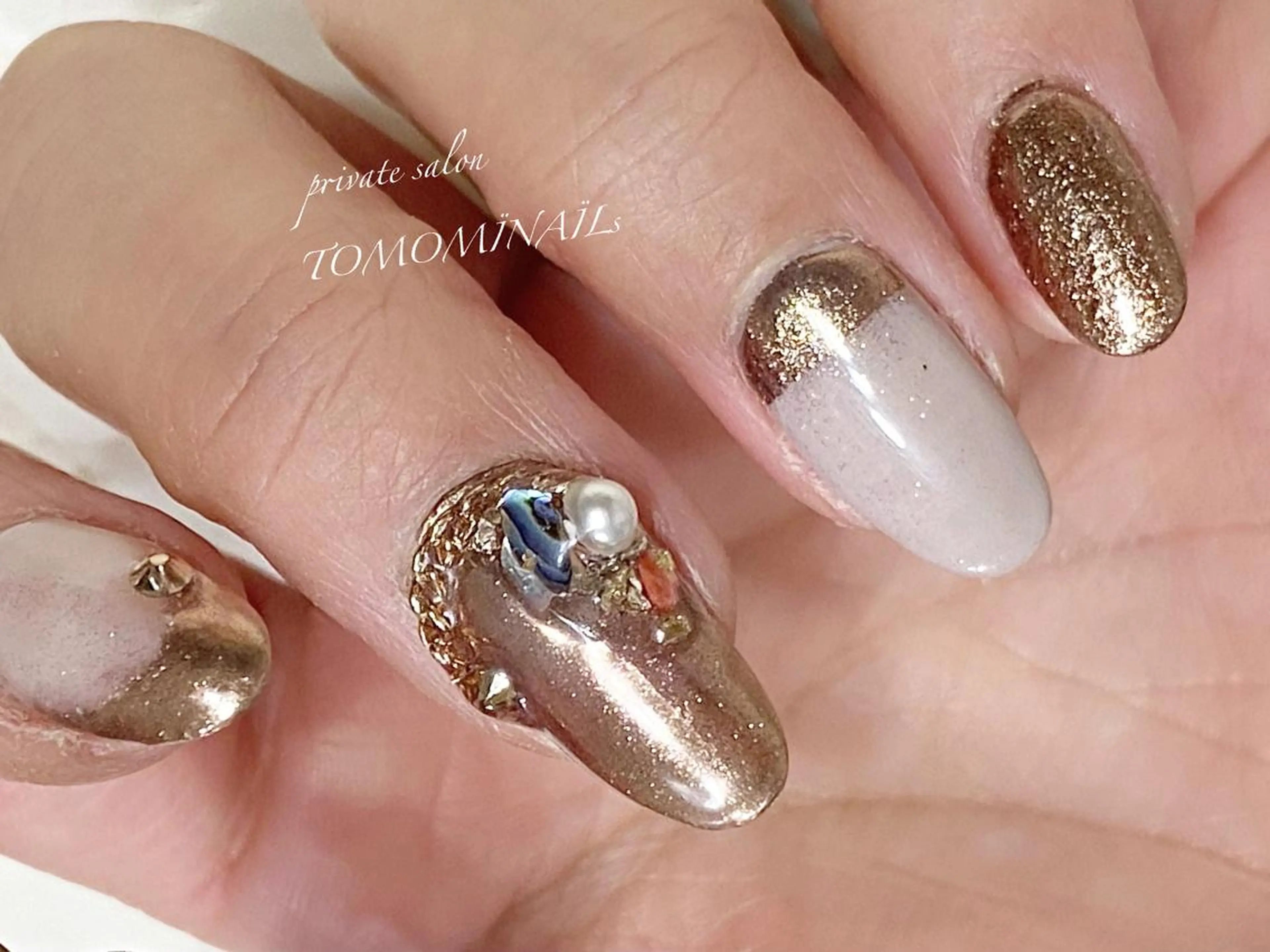 ネイル private salon TOMOMINAILs所属・TOMOMI NAILsのネイルデザイン