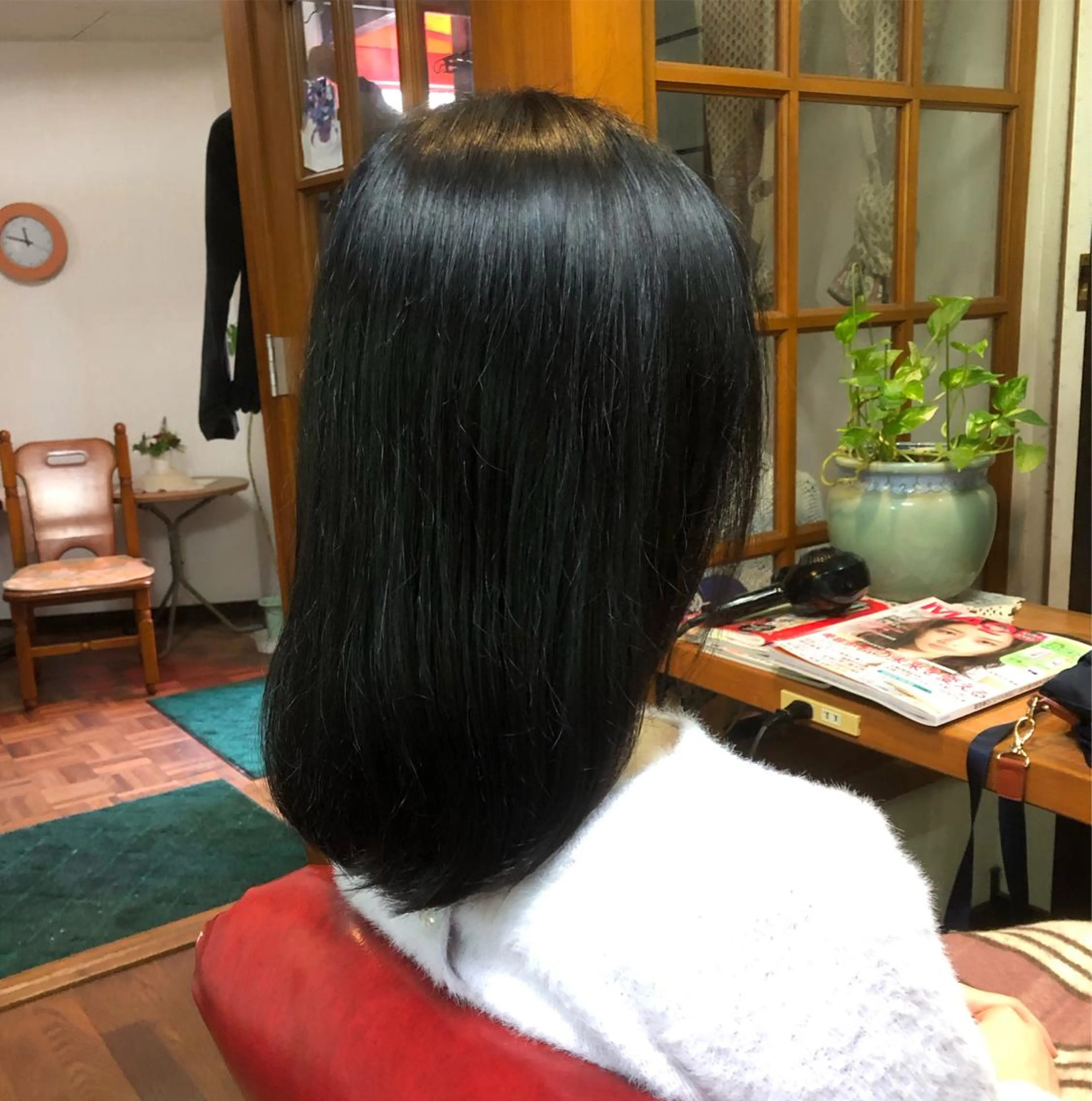 ロング パーマ デザインカット 髪質改善 縮毛矯正 カット パーマ 縮毛矯正 トリートメント ヘッドスパ 🏰秘密基地店 サユリ美容室💎のヘアスタイル