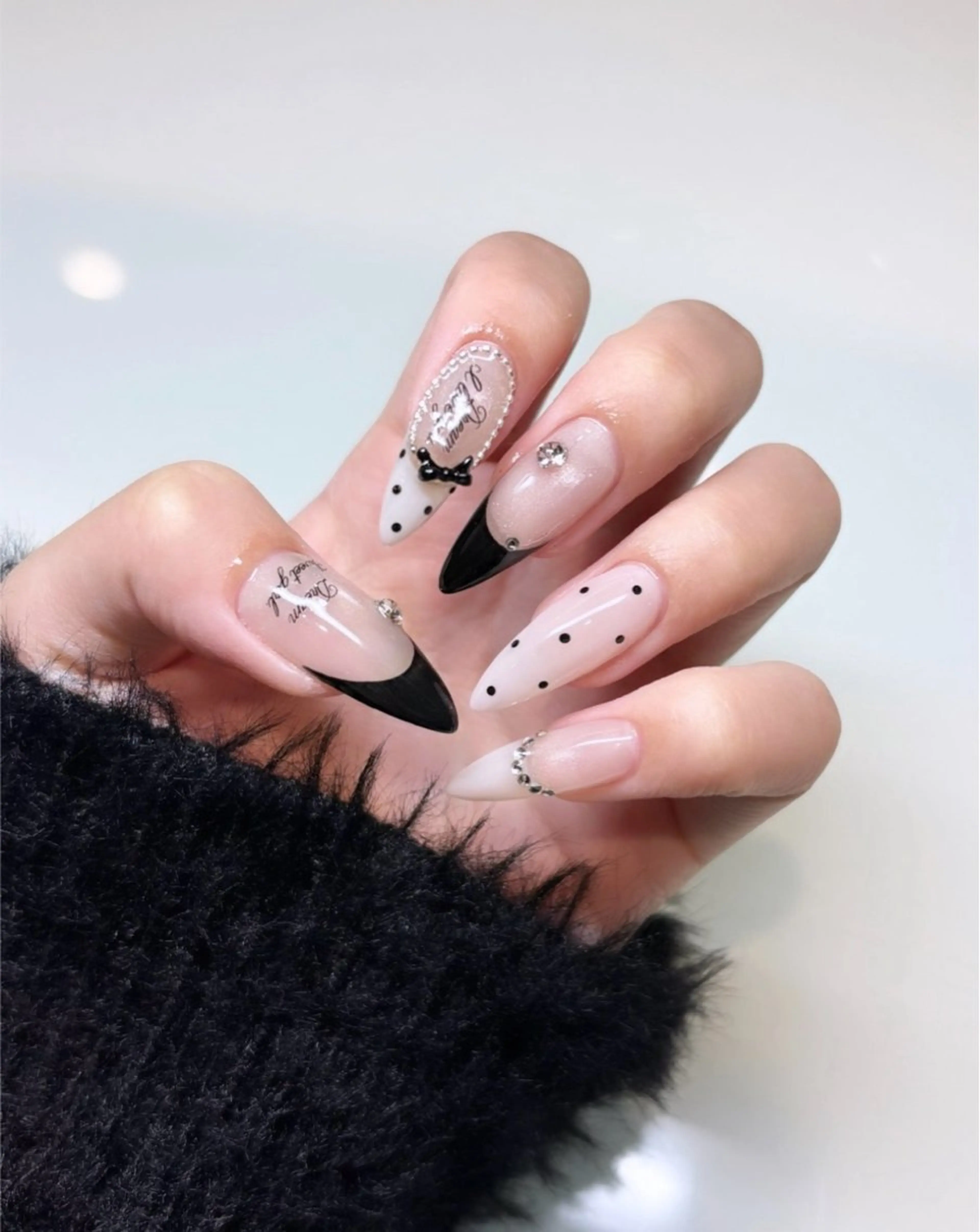 ネイル アートネイル ハンドネイル yuna 💕のネイルデザイン