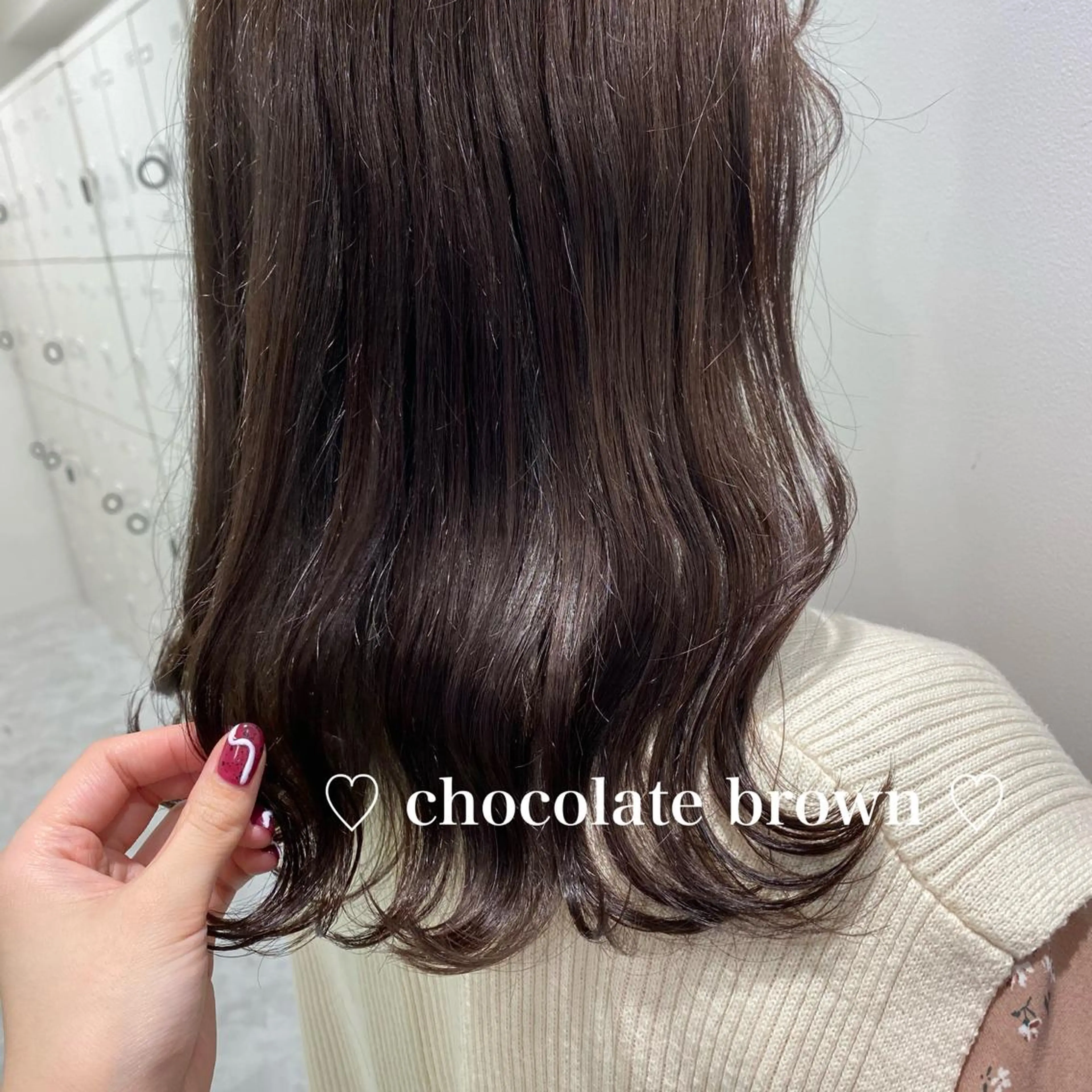 セミロング カラー パーマ ヘアアレンジ メンズ ネイル マツエク・マツパ ブラウンカラー チョコレートブラウン カラーマツエク ブラウン linette所属・🐩推し活🐩 FUTABA🍒のヘアスタイル
