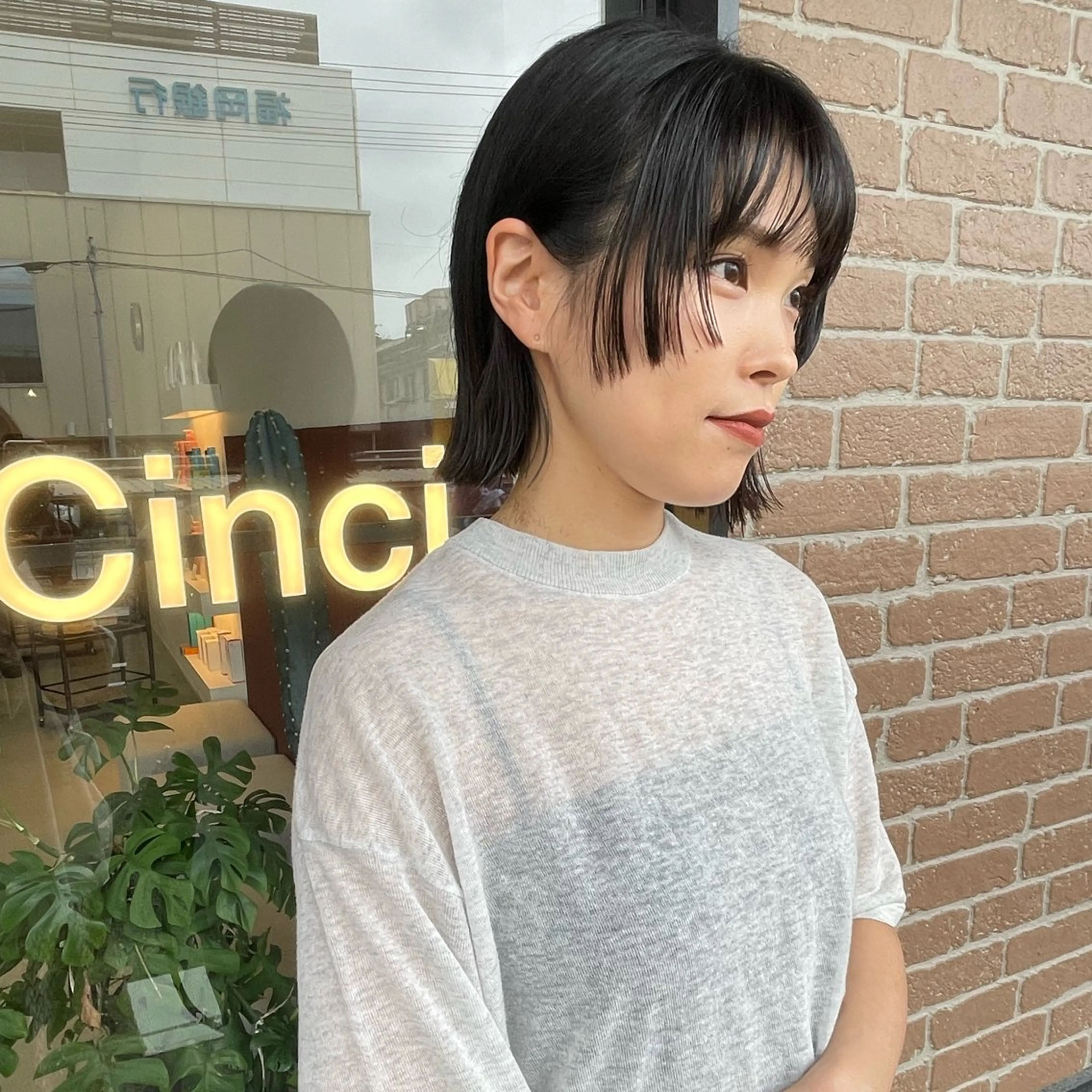 ショート 顔まわりレイヤー レイヤーカット カット ヘアカラー トリートメント 北九州美容室 🕊️わかな✂︎のヘアスタイル
