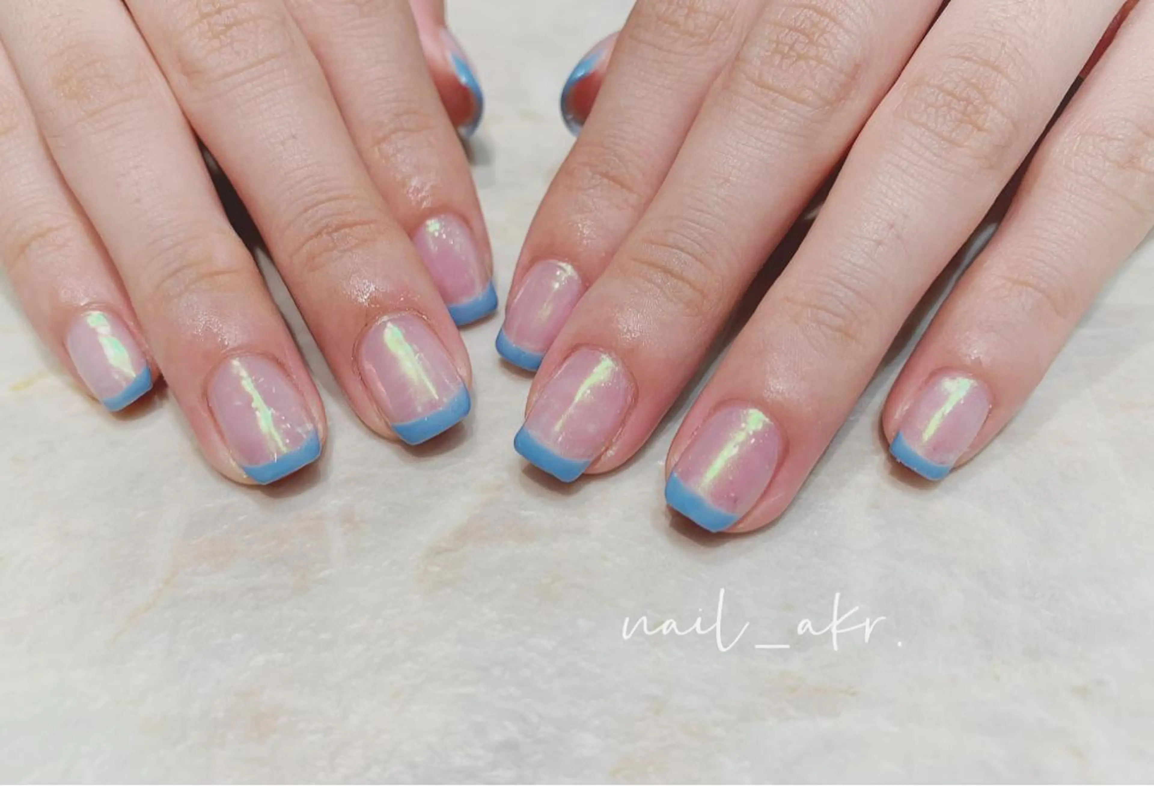 ネイル オーロラネイル フレンチネイル グリーン ミラーネイル nailAVANCE akariのネイルデザイン