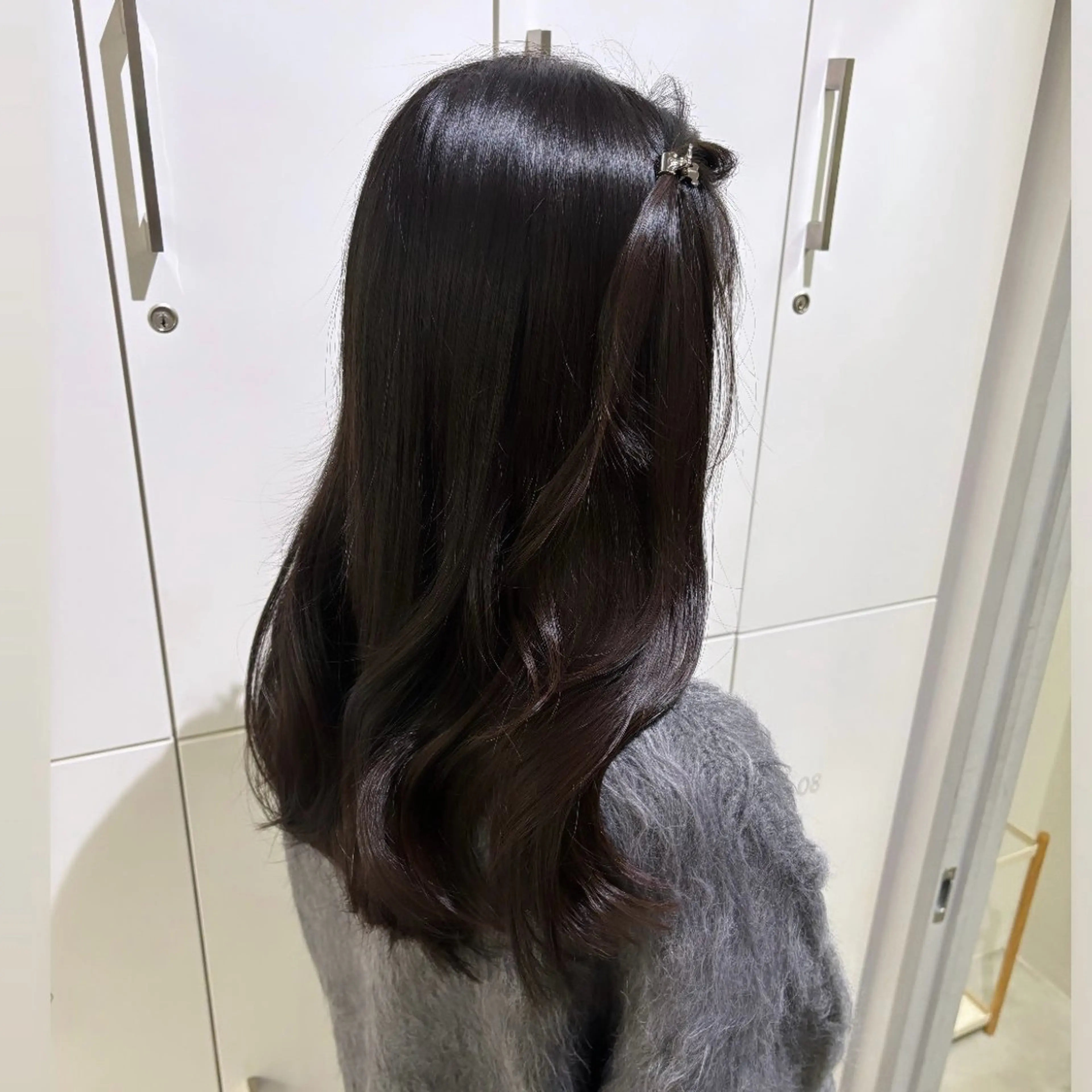 ロング 濱本 新奈 / 髪質改善のヘアスタイル