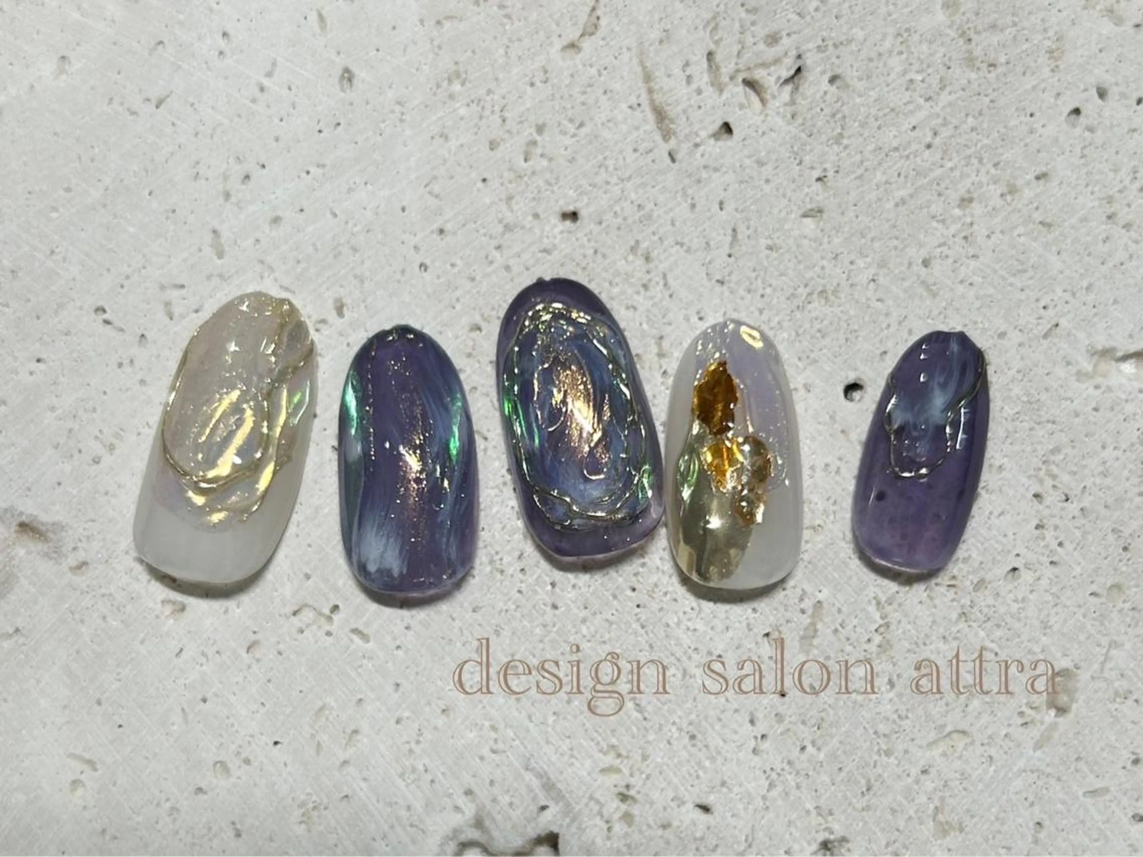 (オフなし)季節限定トレンドデザインの写真