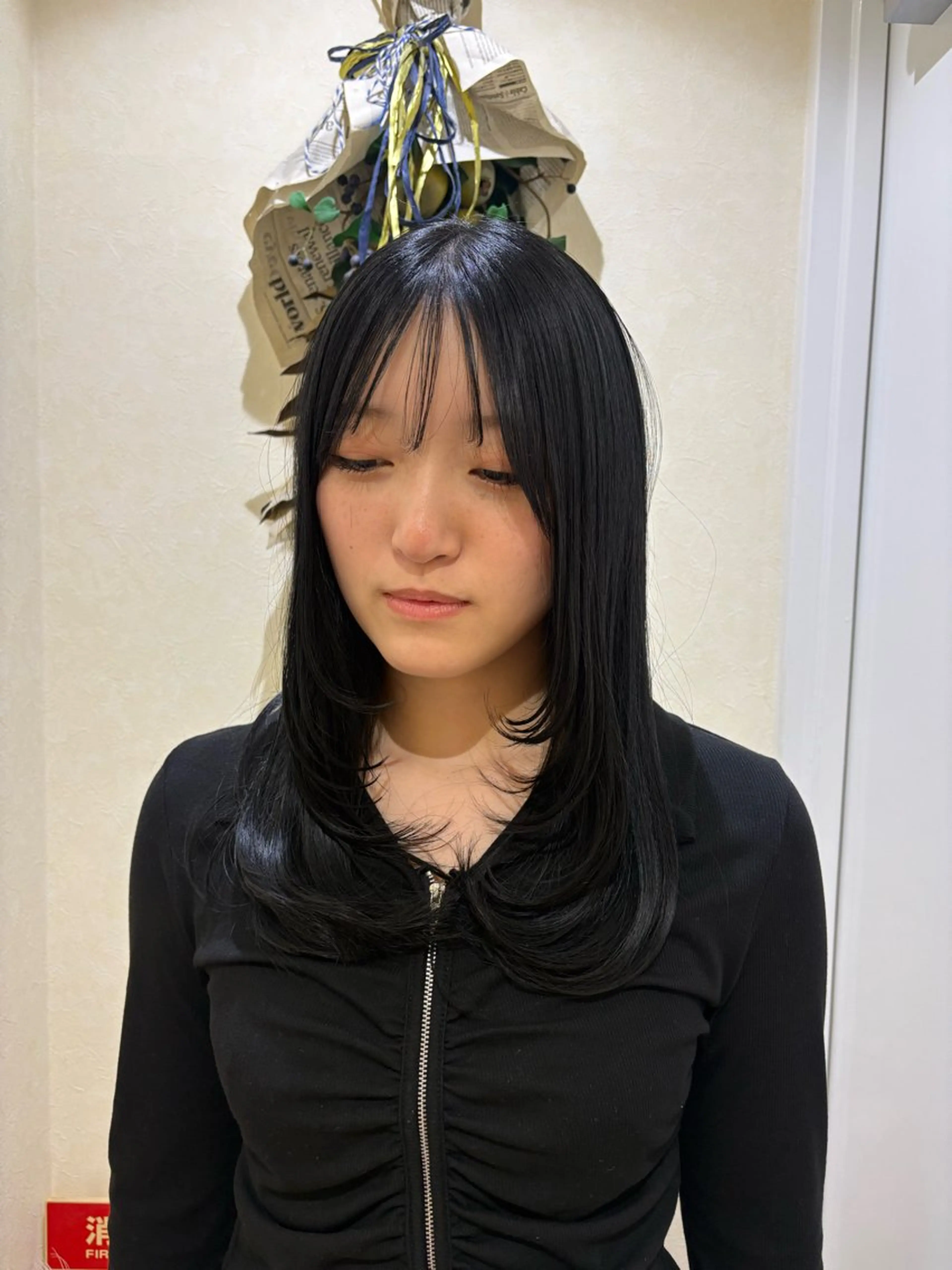 セミロング カラー レイヤーカット カット ヘアカラー 艶カラー/縮毛矯正/ レイヤー/栄/あやかのヘアスタイル