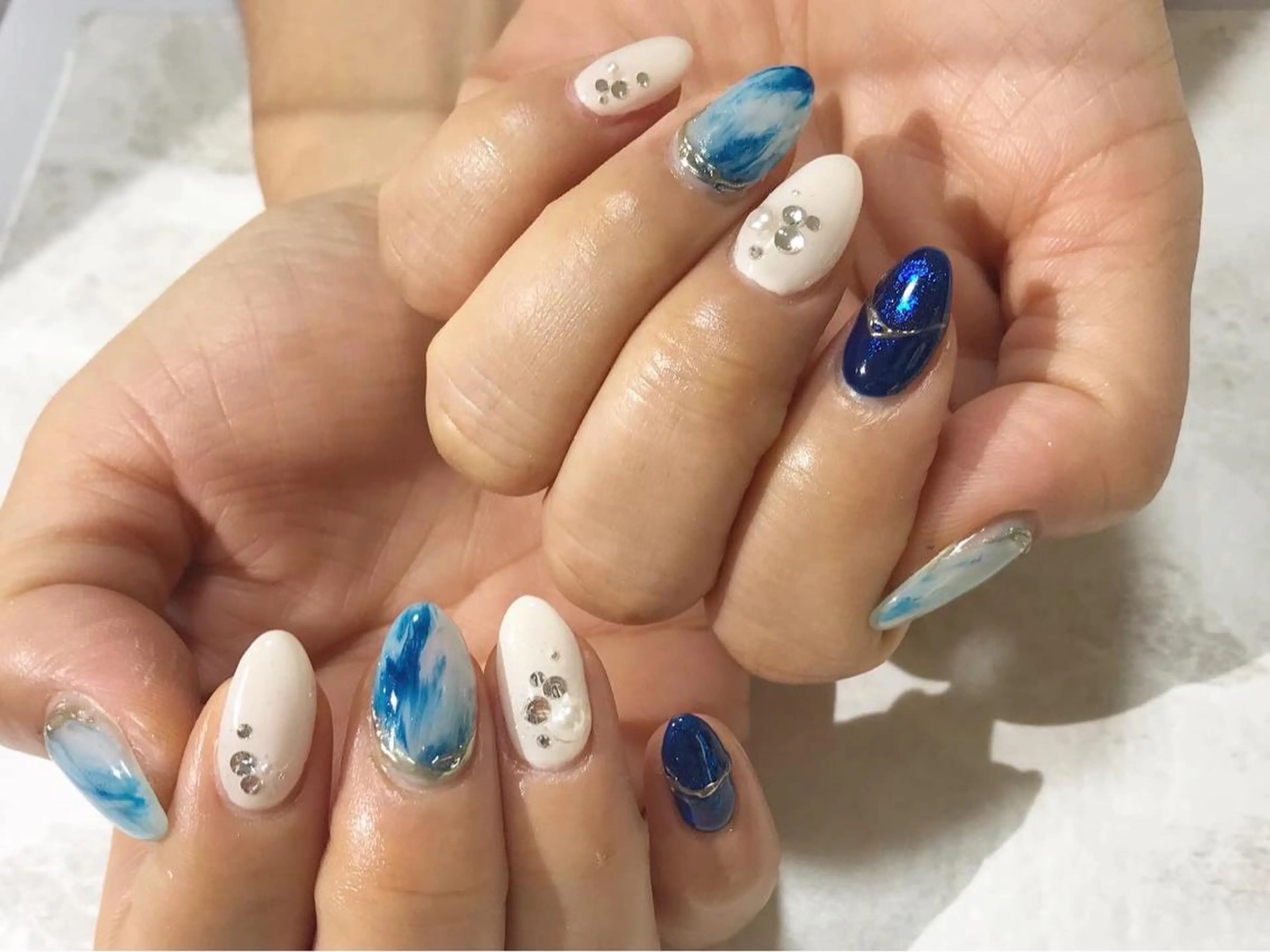 ネイル ブルー フットネイル ニュアンスネイル シンプルネイル 春ネイル ネイル フフラ所属・nail fufla ♡yamane♡のネイルデザイン