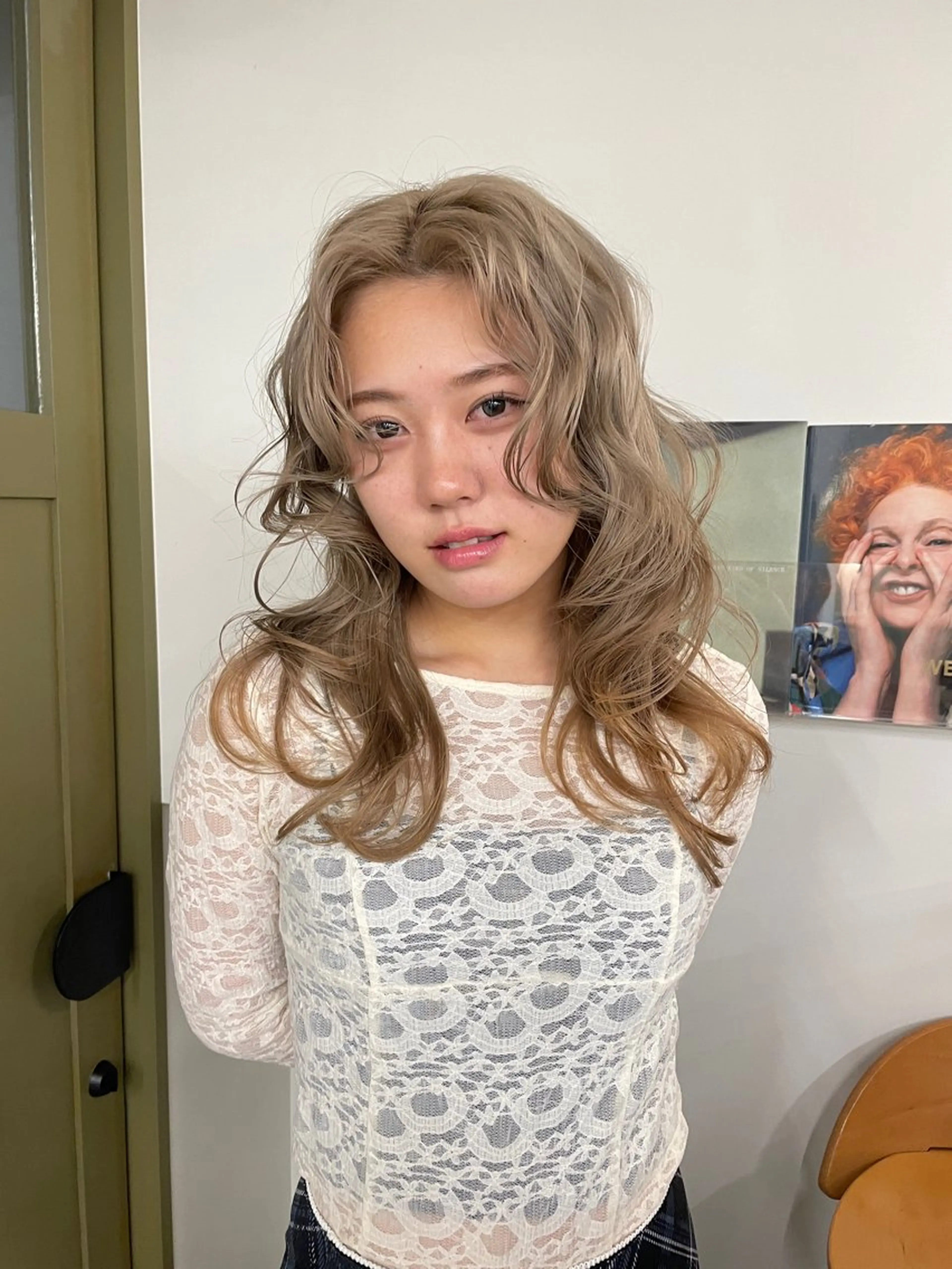 ロング カラー ヘアカラー トリートメント ヘアセット tonari所属・ブリーチモデル/ カットモデル/Riaのヘアスタイル