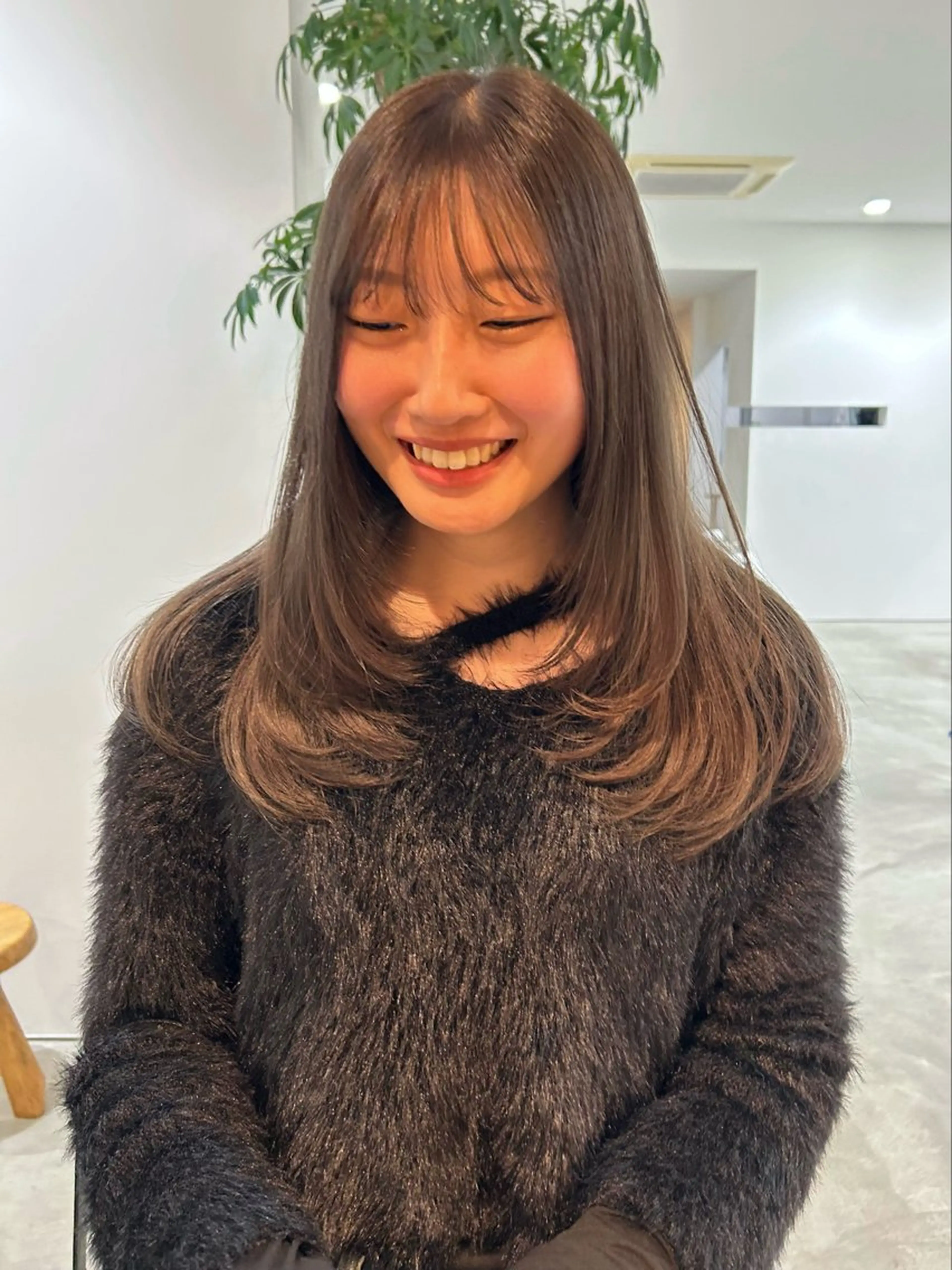 セミロング Tommy所属・平田 知優のヘアスタイル