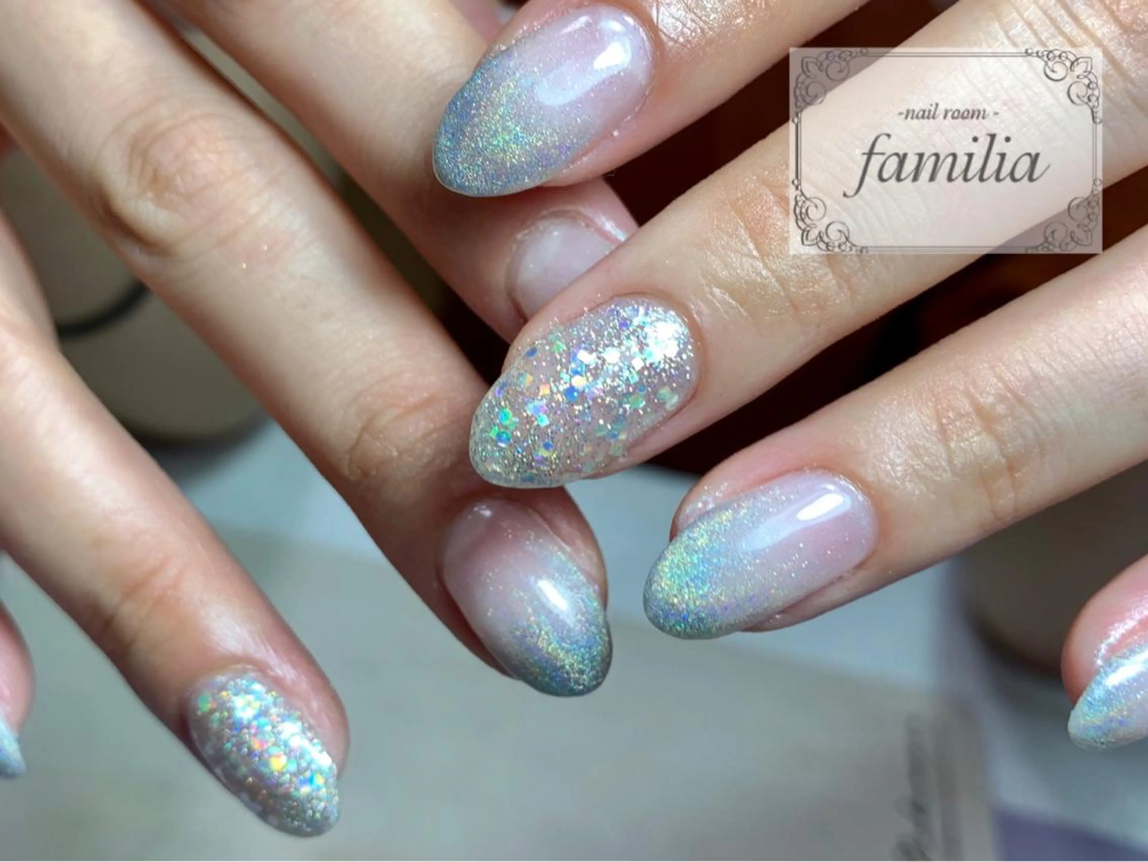 ネイル グラデーション -nailroom- familiaのネイルデザイン
