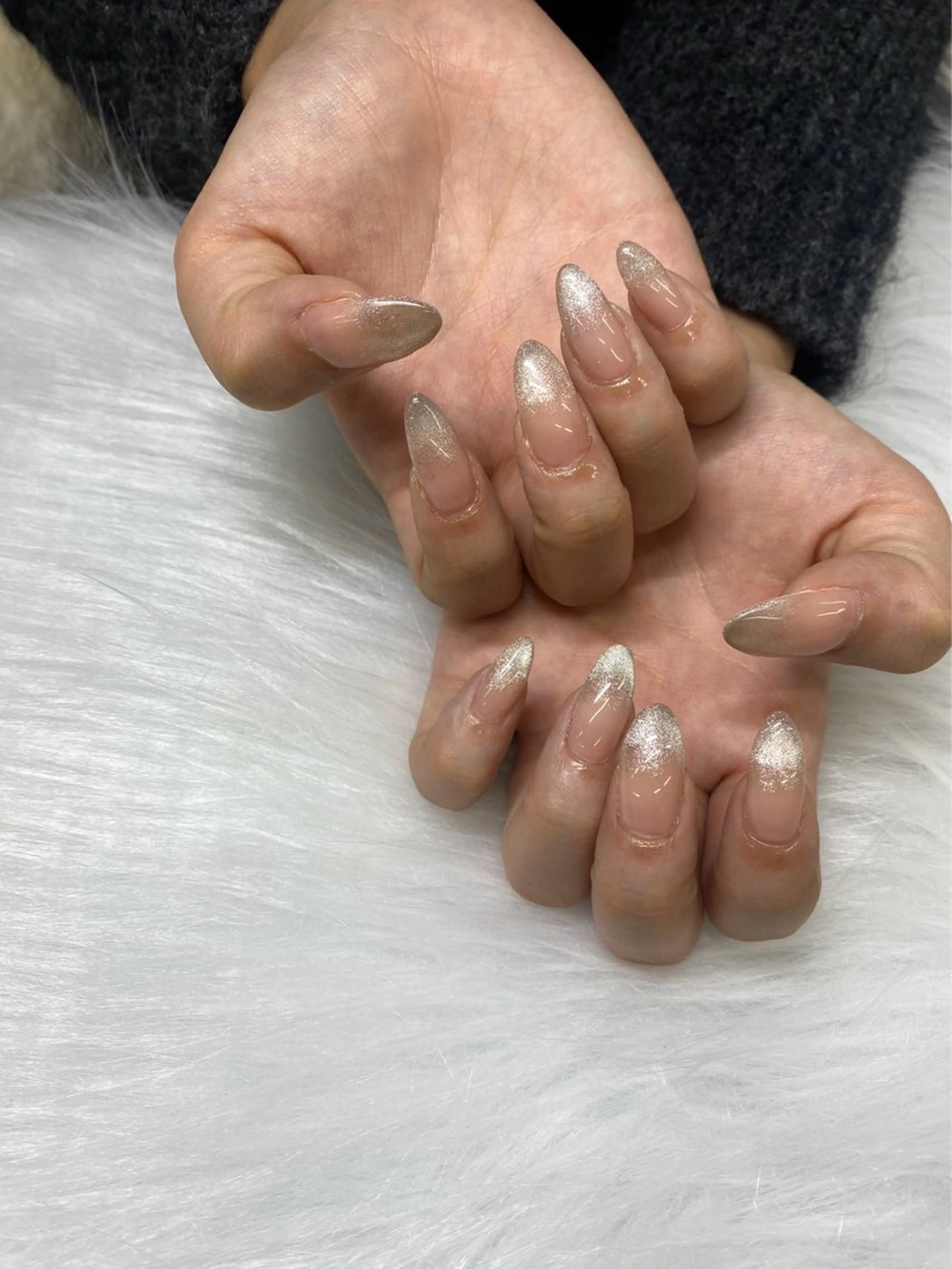 ネイル グラデーション マグネットネイル PEEKABOO京橋 EYE&NAILのマツエク・マツパデザイン