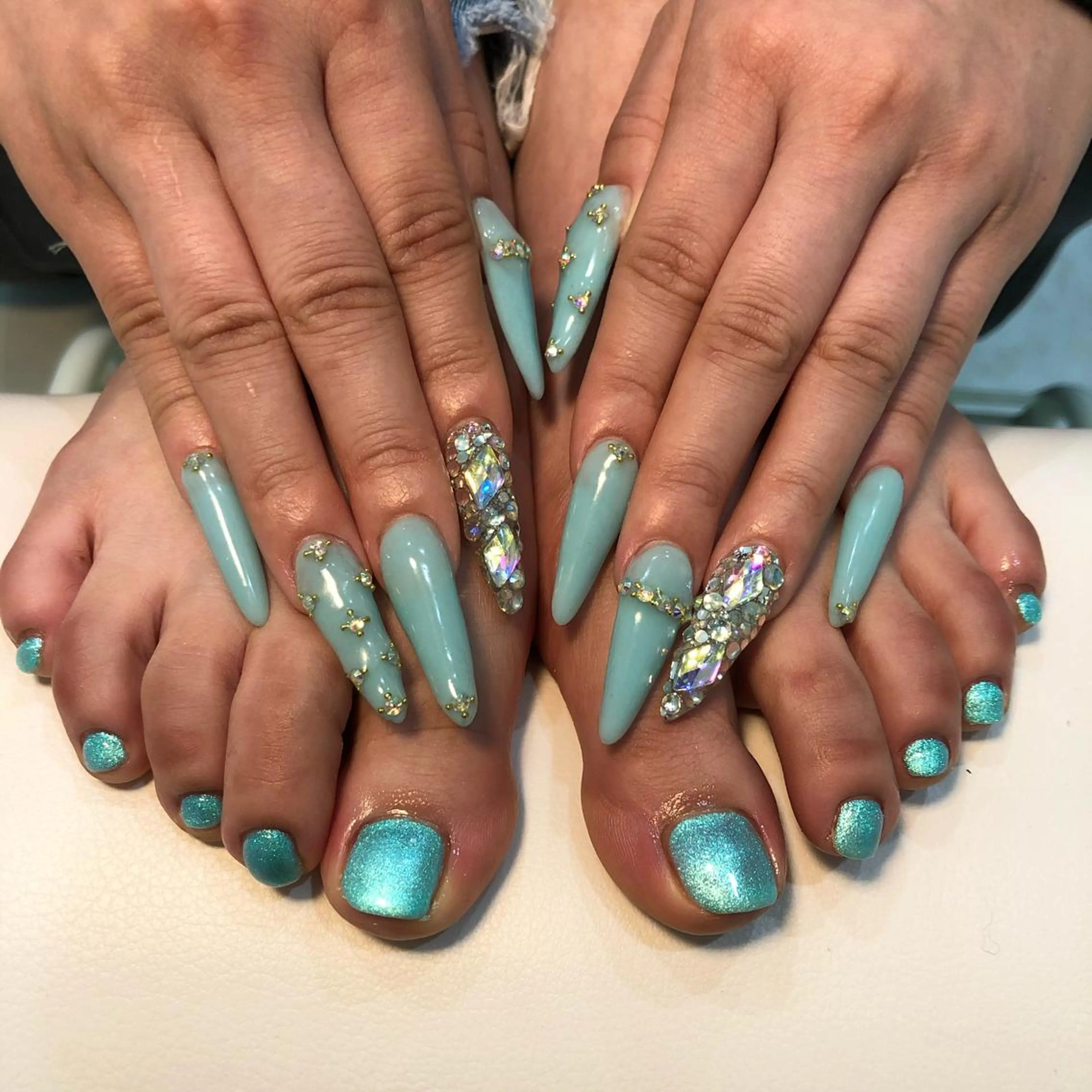 ロング ネイル フットネイル ハンドネイル 《LB》ラブリエ Nail&eyeのマツエク・マツパデザイン