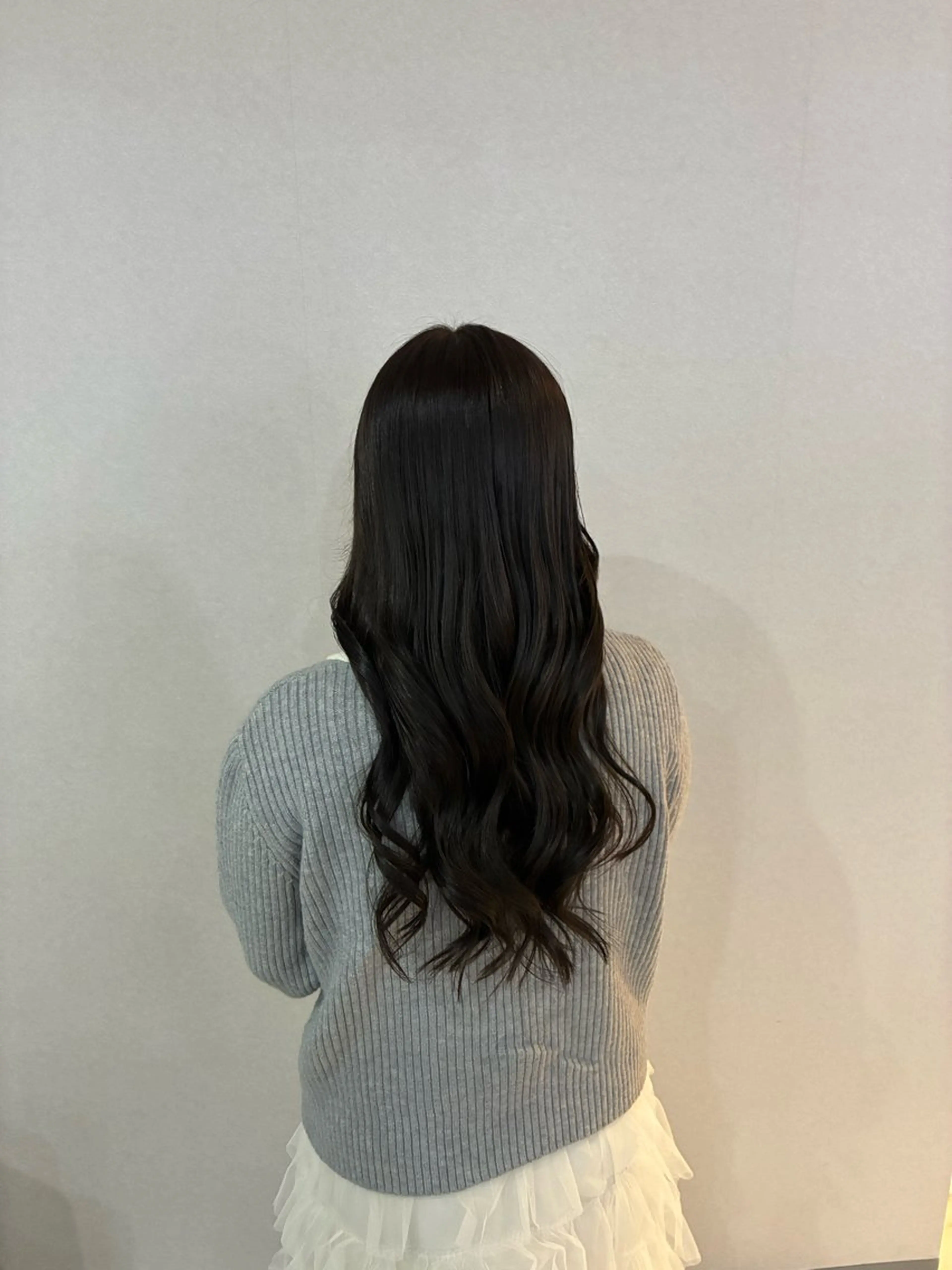 ロング カラー ブリーチ ショコラグレージュ 透明感カラー グレージュ ブリーチなしカラー ハナダ メイのヘアスタイル