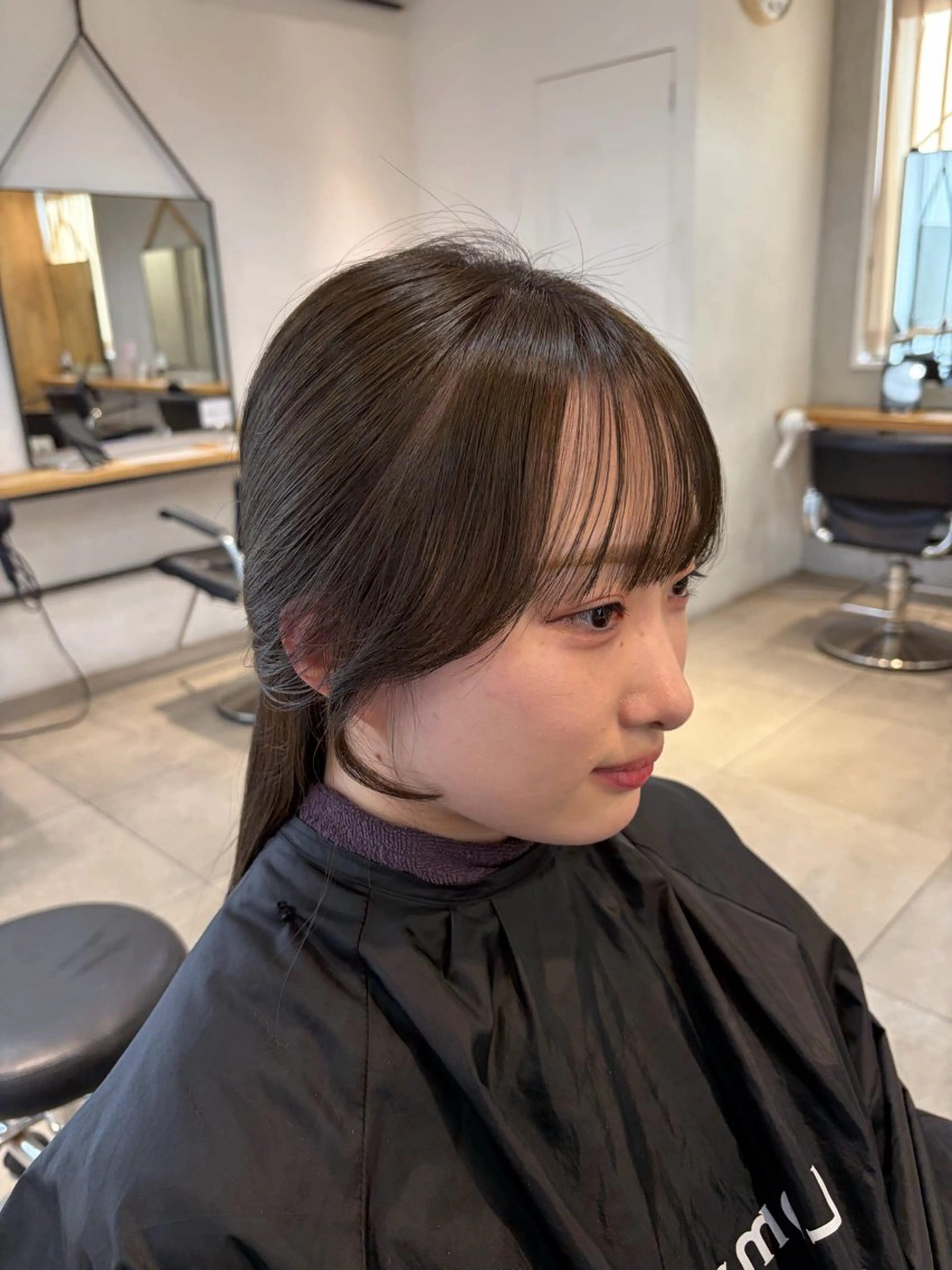 ロング カラー ミルクティー× グレージュMOMOのヘアスタイル