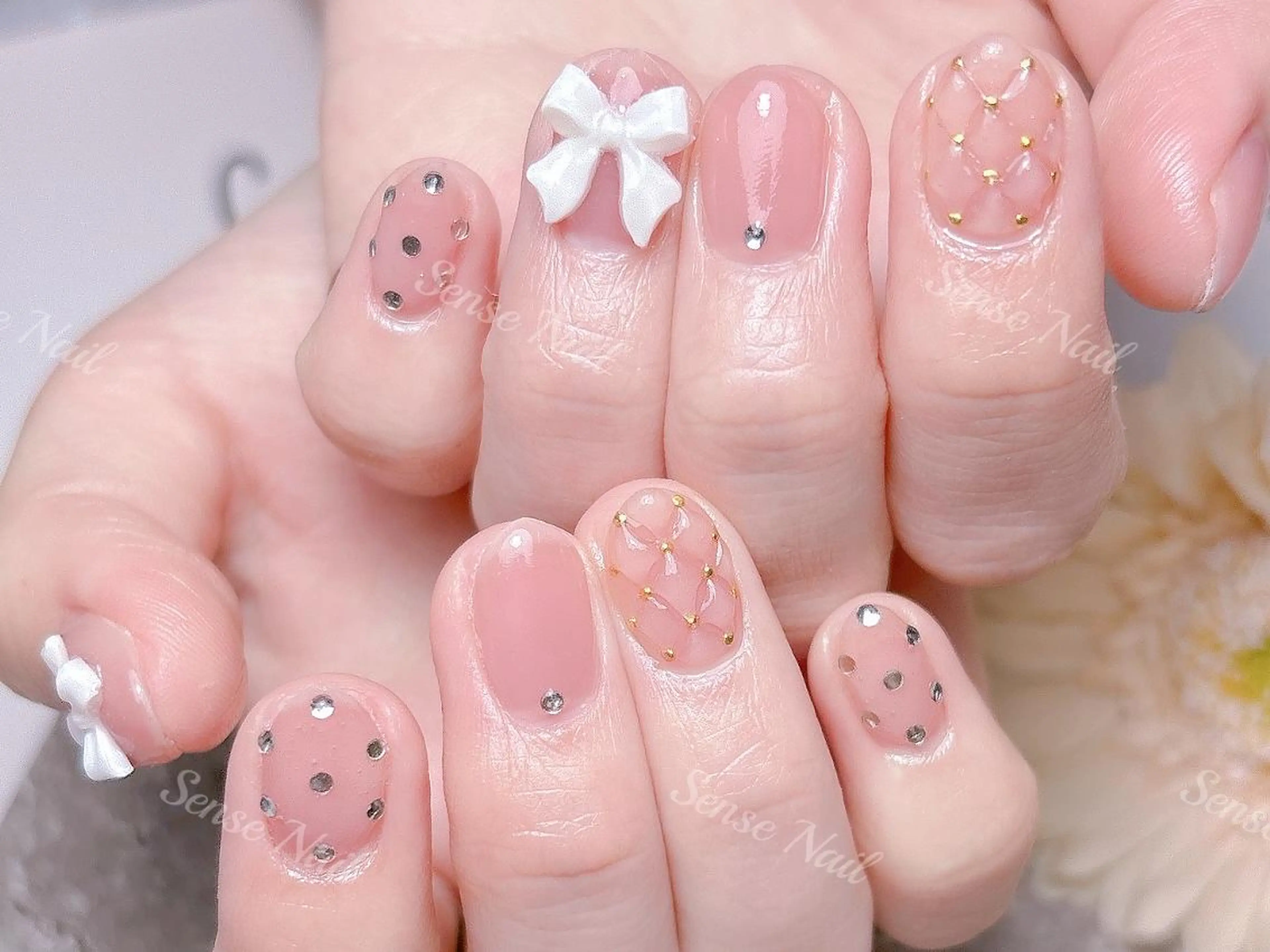 ネイル Queening 🦋のネイルデザイン