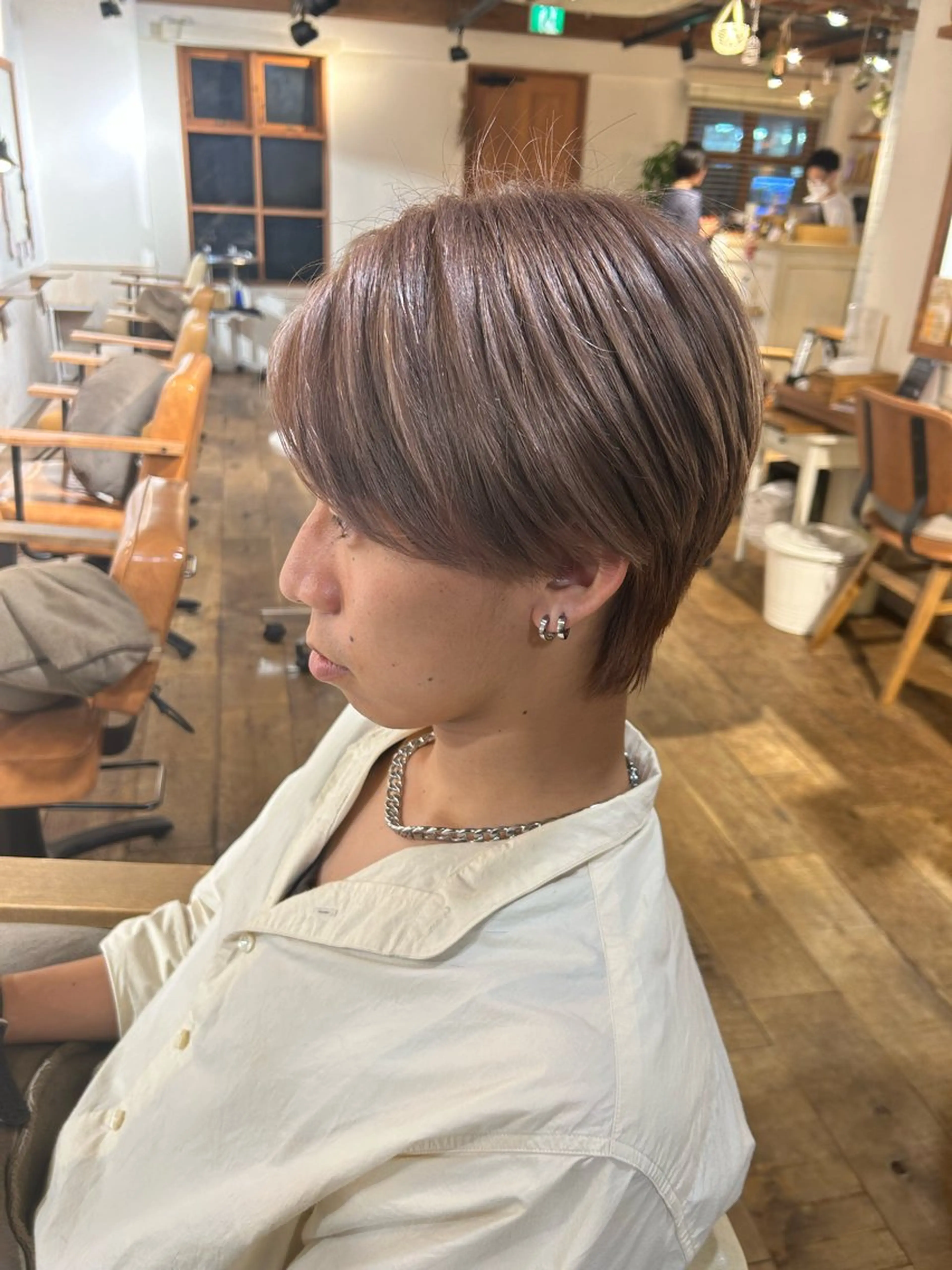 カラー 美容室gross所属・渕本 瑠世のヘアスタイル