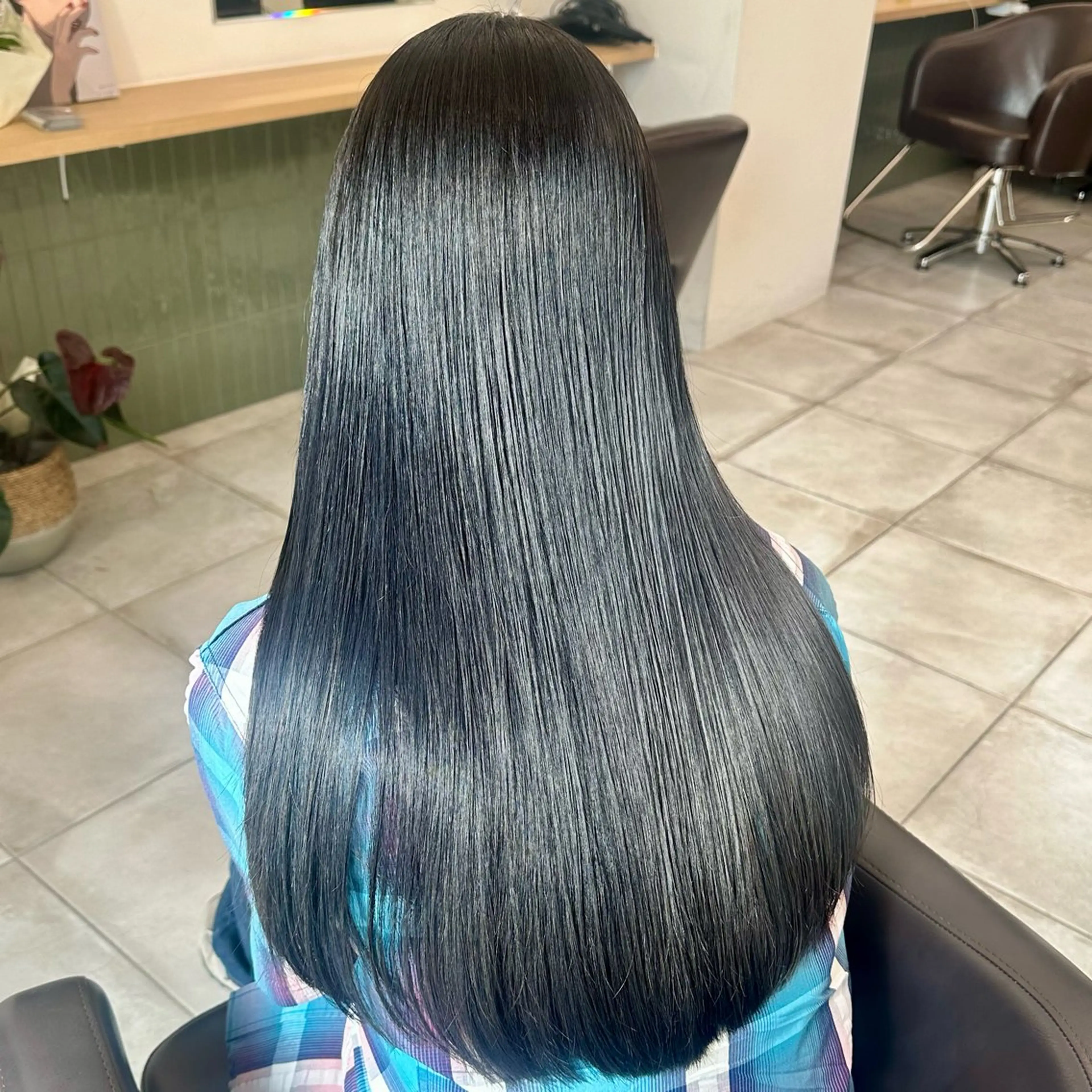 ロング カラー カット ヘアカラー トリートメント ブリーチなし/レイヤ ー特化🌈Tommyのヘアスタイル