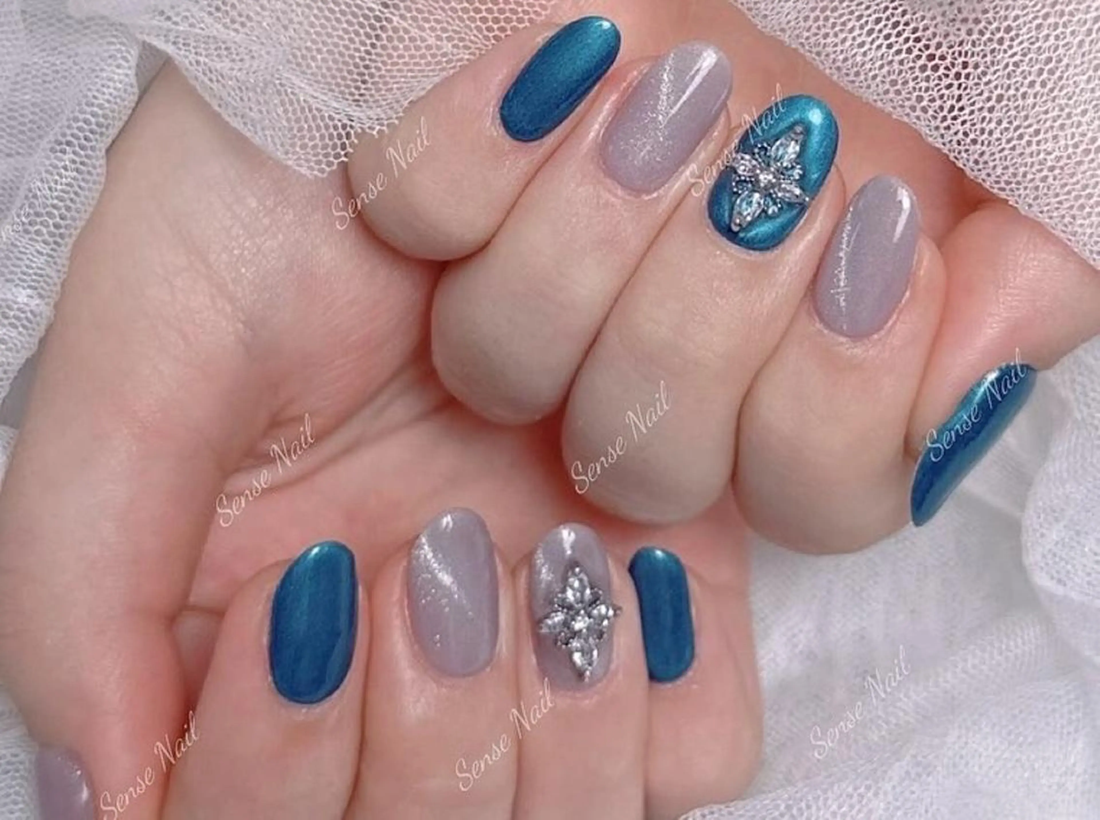 ネイル Queening 🦋のネイルデザイン