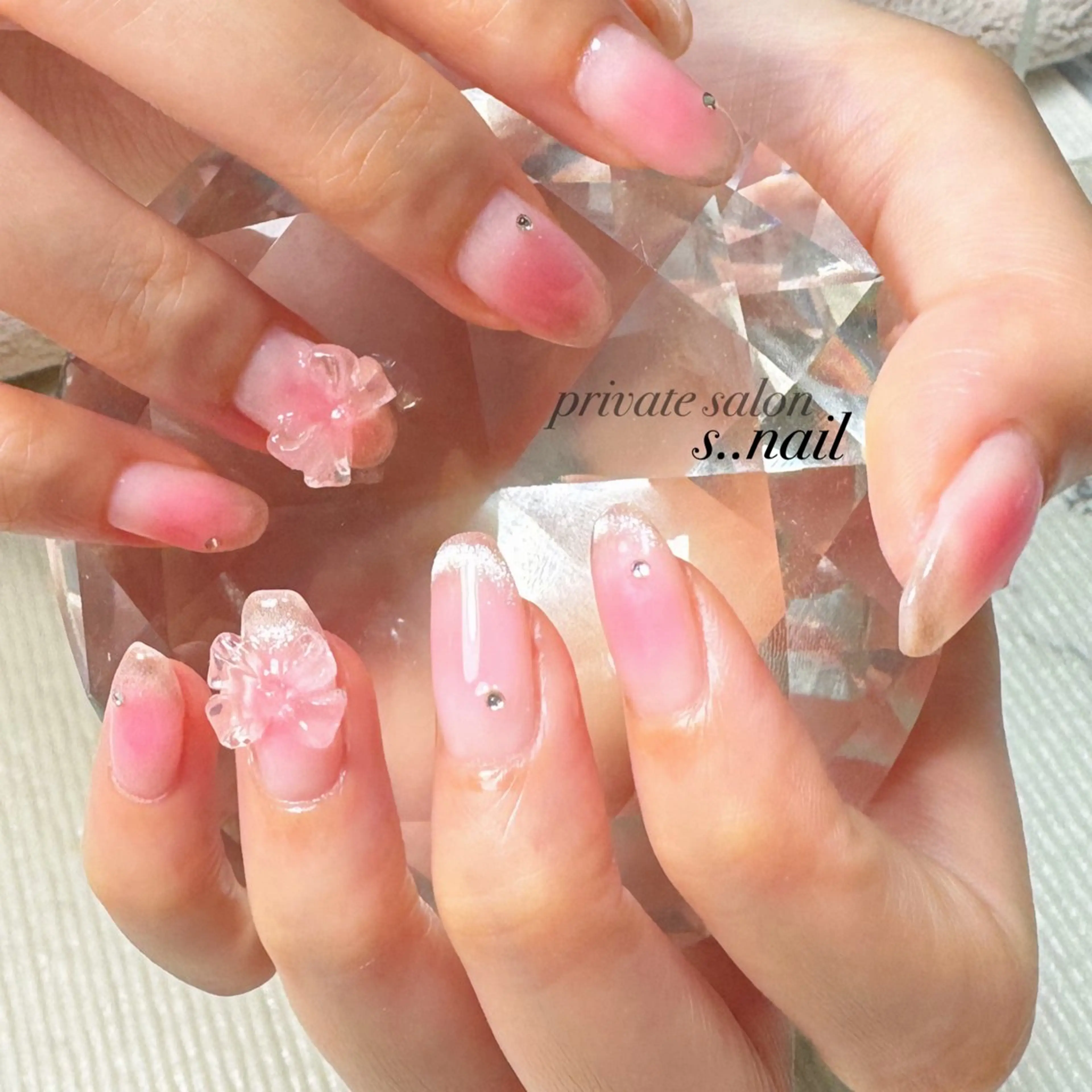 ネイル チークネイル フレンチネイル ハンドネイル s..nail / MORITAのネイルデザイン